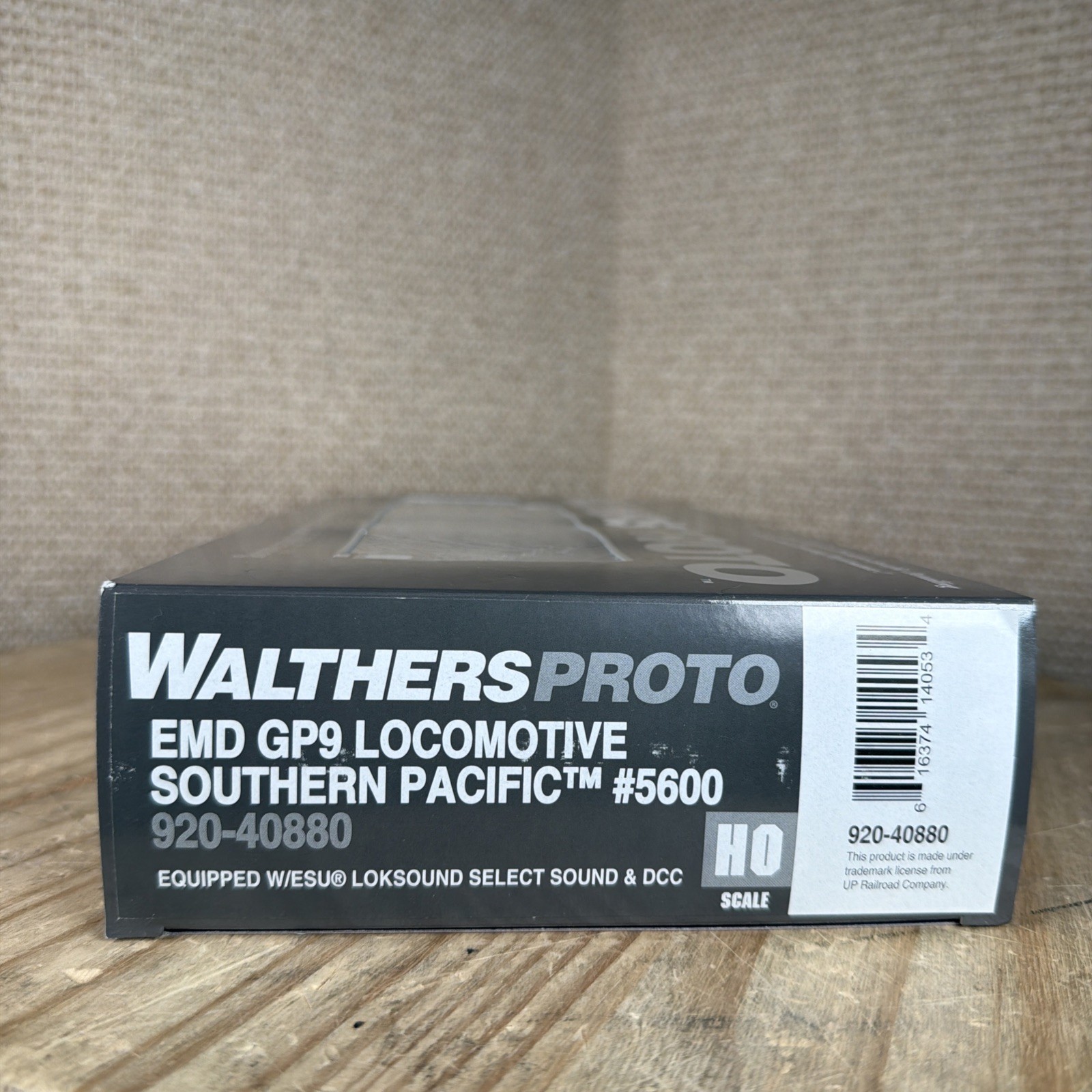 Walthers Proto EMD GP9 Locomotive Southern Pacific #5600 920-40880 HO w/ESU DCC