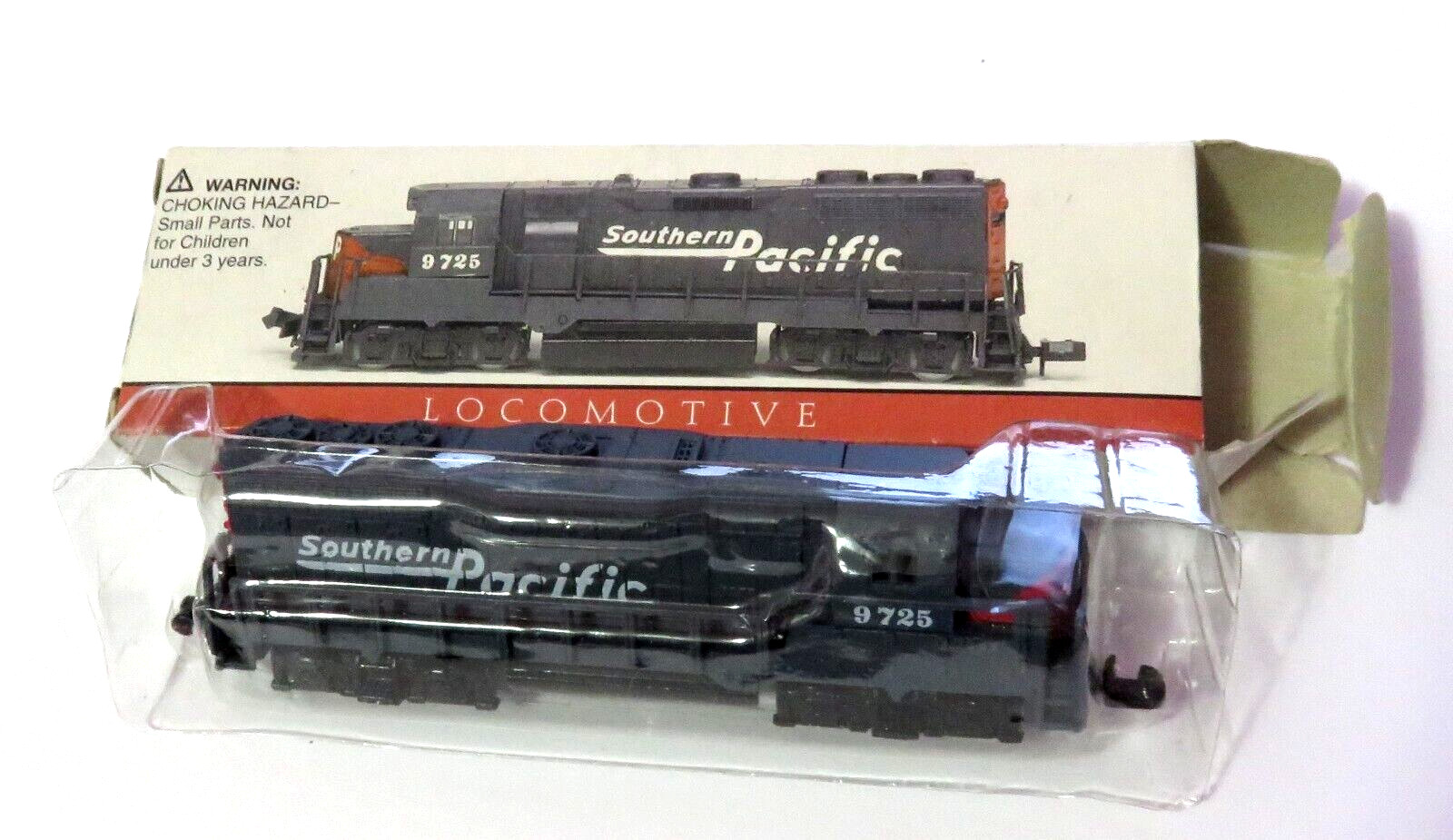 NEW OLD STOCK READERS DIGEST DIE CAST SOUTHERN PACIFIC LOCOMOTIVE TRAIN