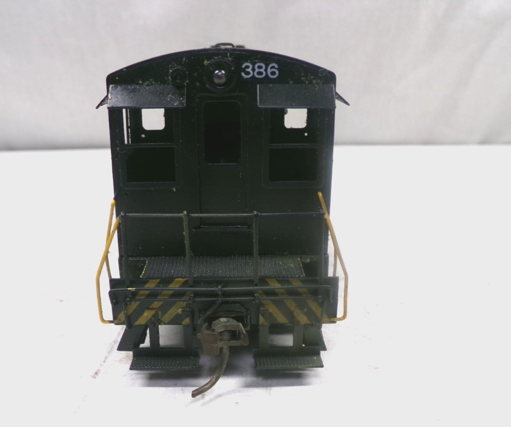 HO brass Fairbanks/Morse H12-44 diesel engine in original box (lot BB 587)