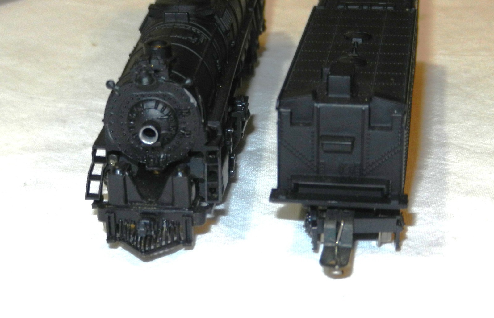 N Bachmann #58153 Santa Fe 4-8-4 Steam Locomotive #3780 w/ Tender LNIB see video