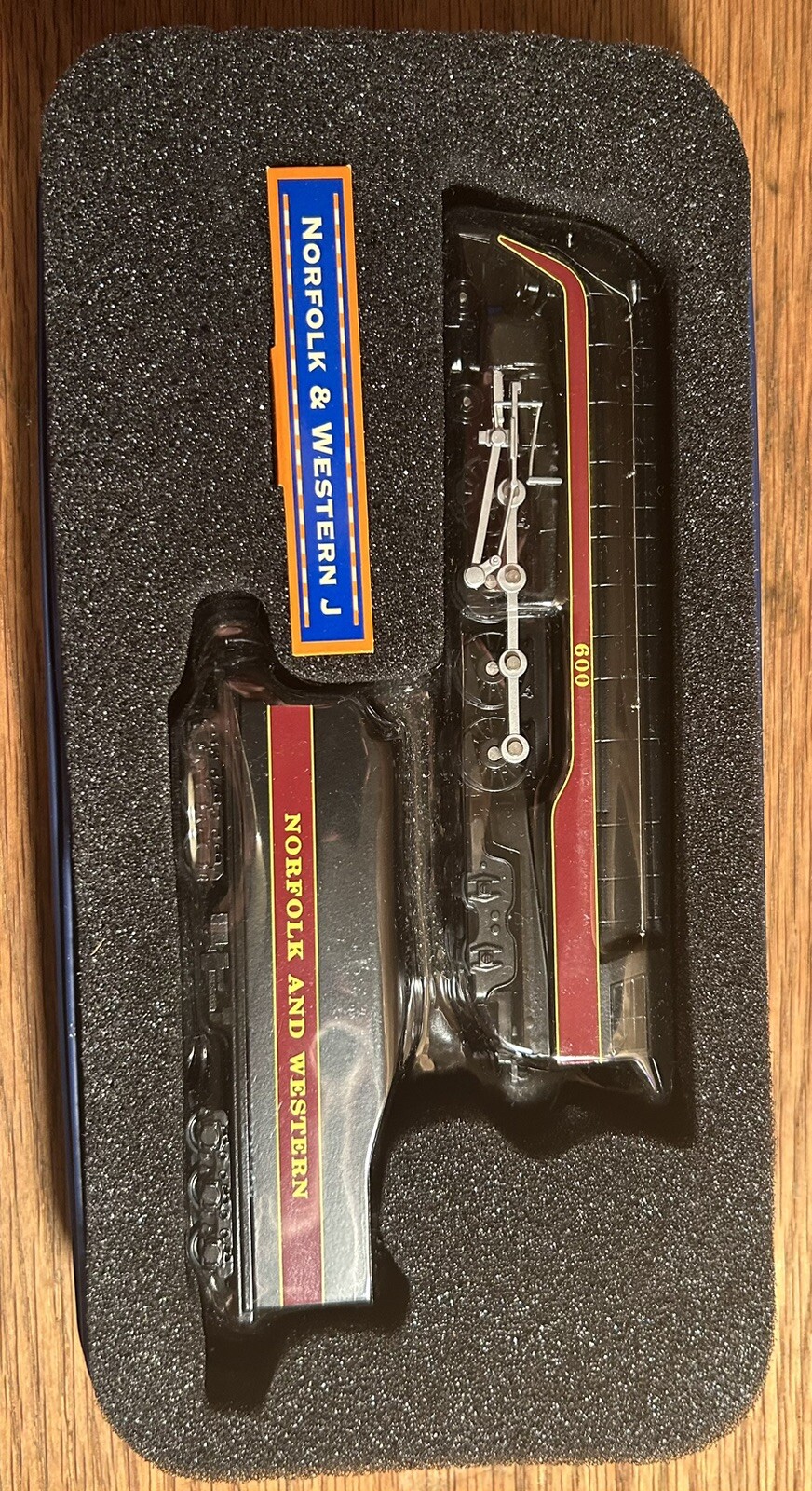 2 Lionel 5405 New York Central Hudson Die cast 1:120 Scale & Bachmann HO Scale.