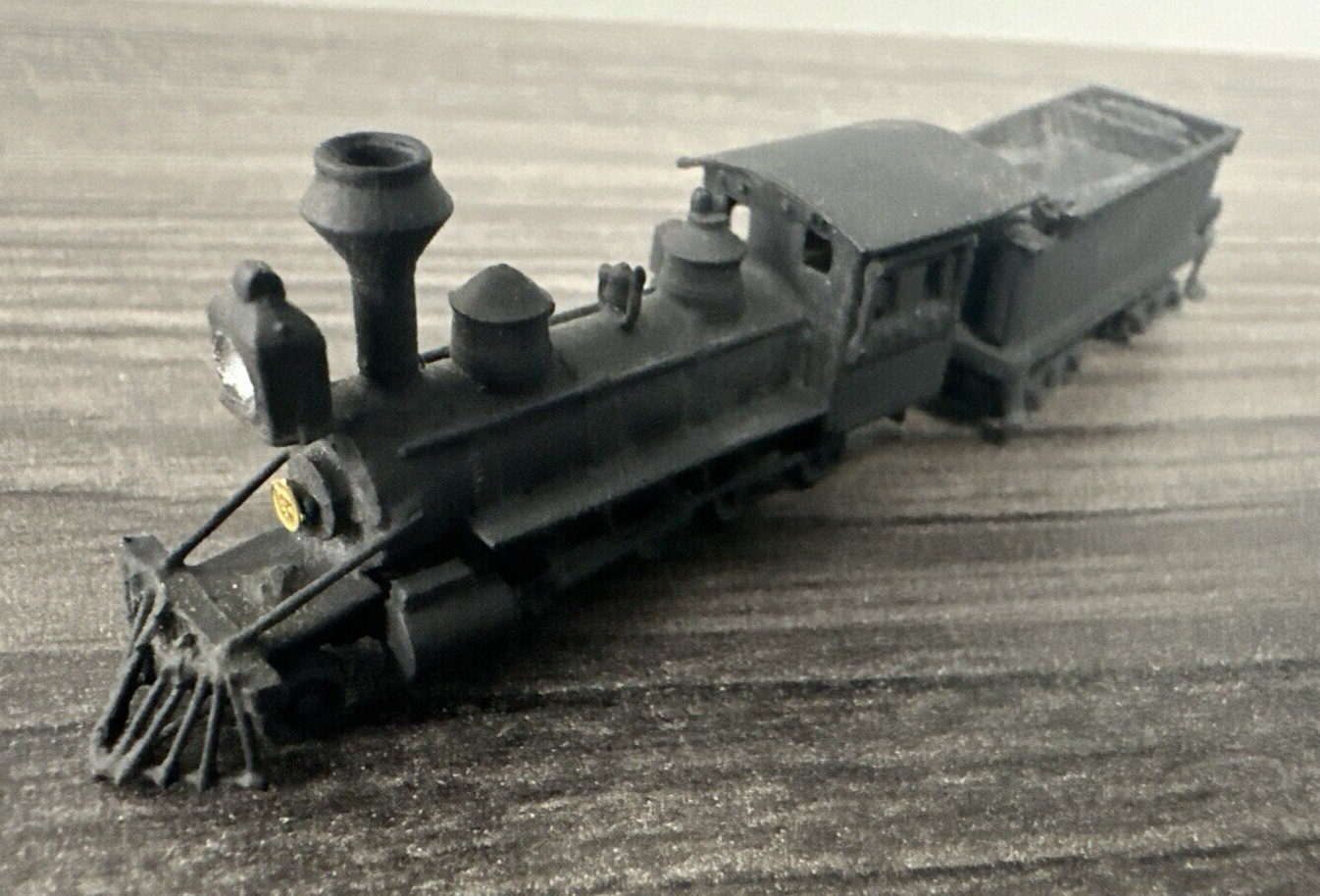 Nn3 or Z Scale Resin 2-8-0 Steam Locomotive w/Tender – Static Model Only No Box