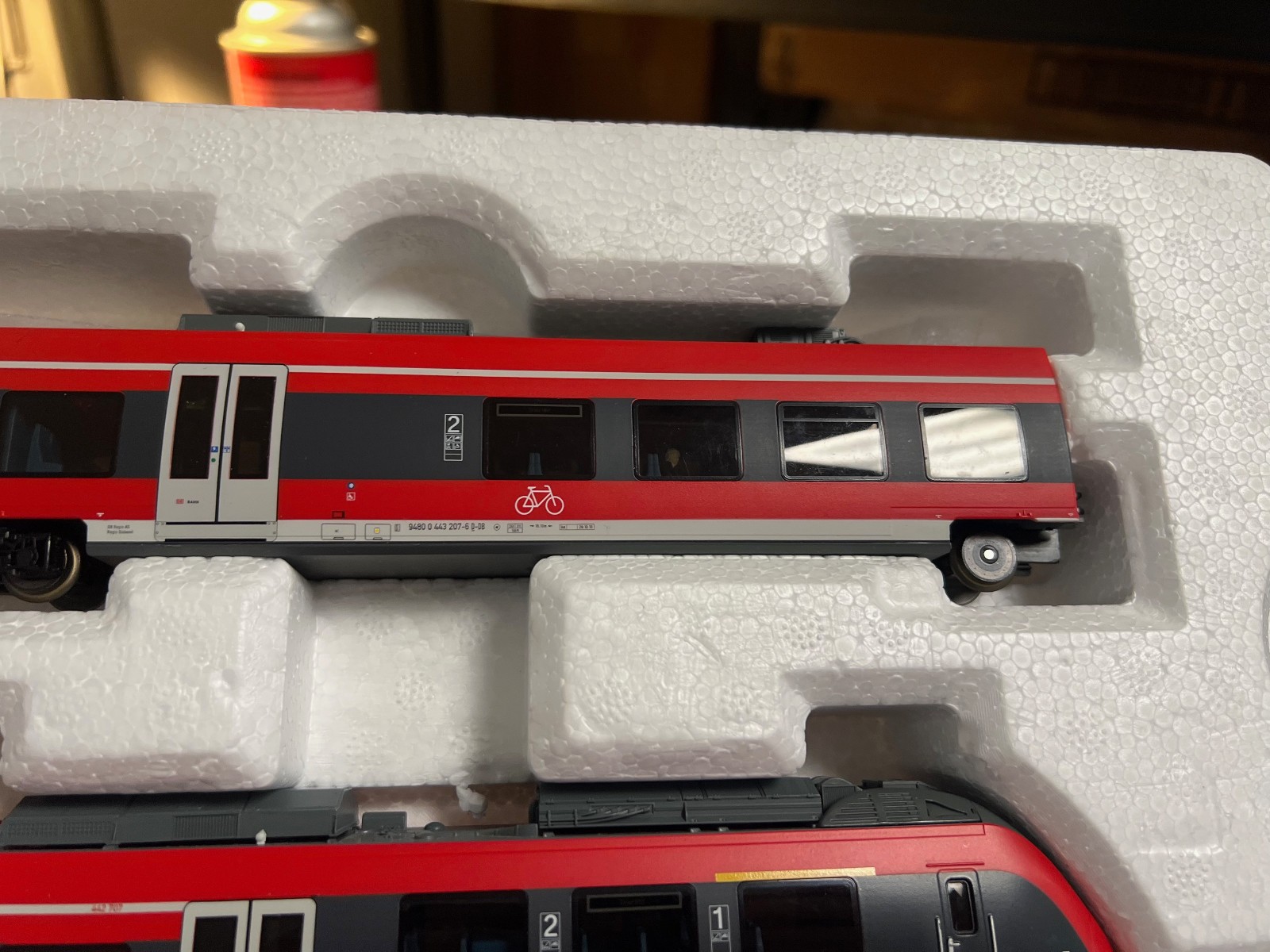 SET Piko 59500 HO Scale Piko electric railcar series 442, db, ag DC runs nicely.