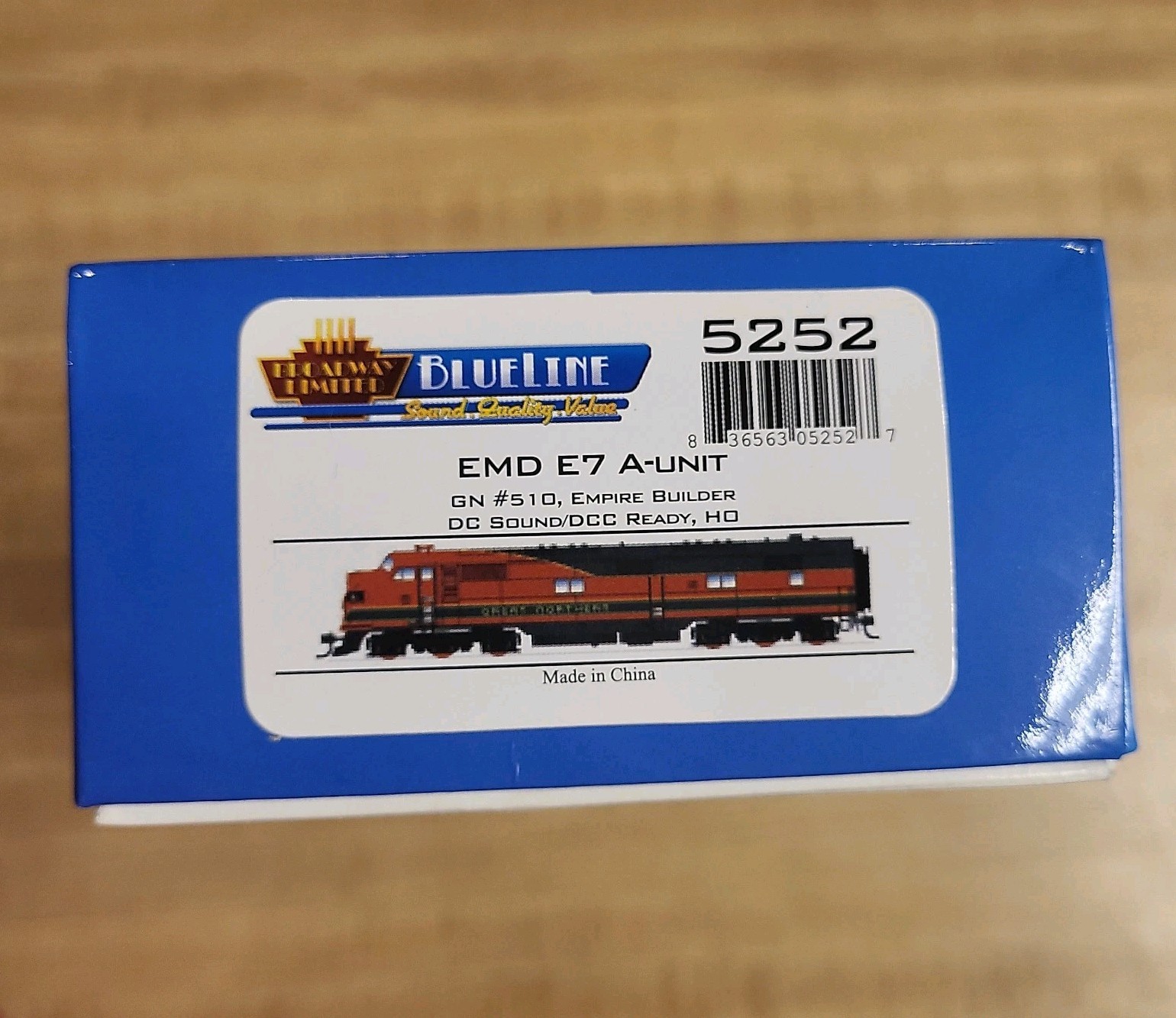 Broadway Limited BlueLine 5252 EMD E7 A UNIT GN #510 EMPIRE BUILDER HO DC SOUND