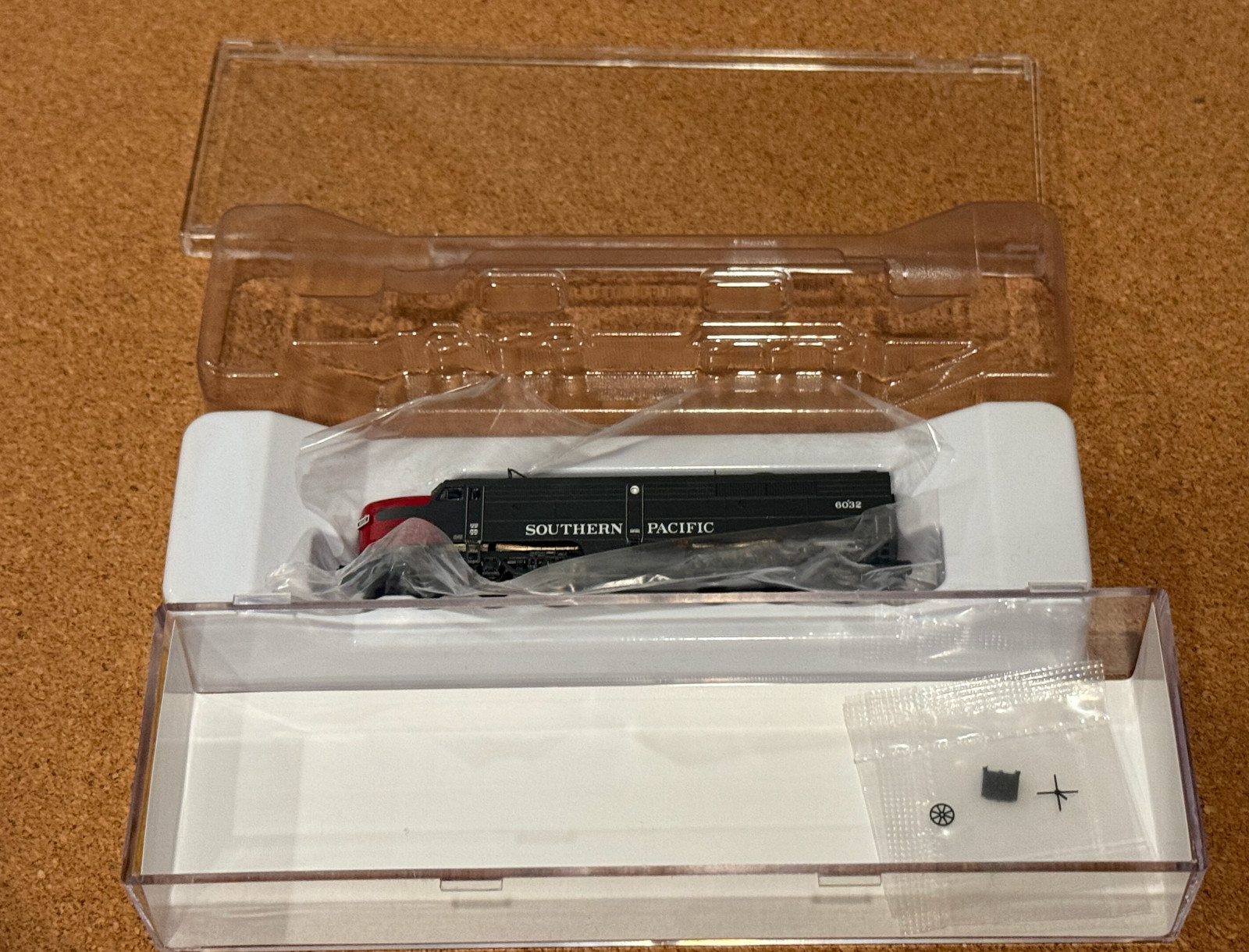 AZL 64418-2 Z Alco PA2 Southern Pacific Diesel Locomotive #6032 *NEW TESTED