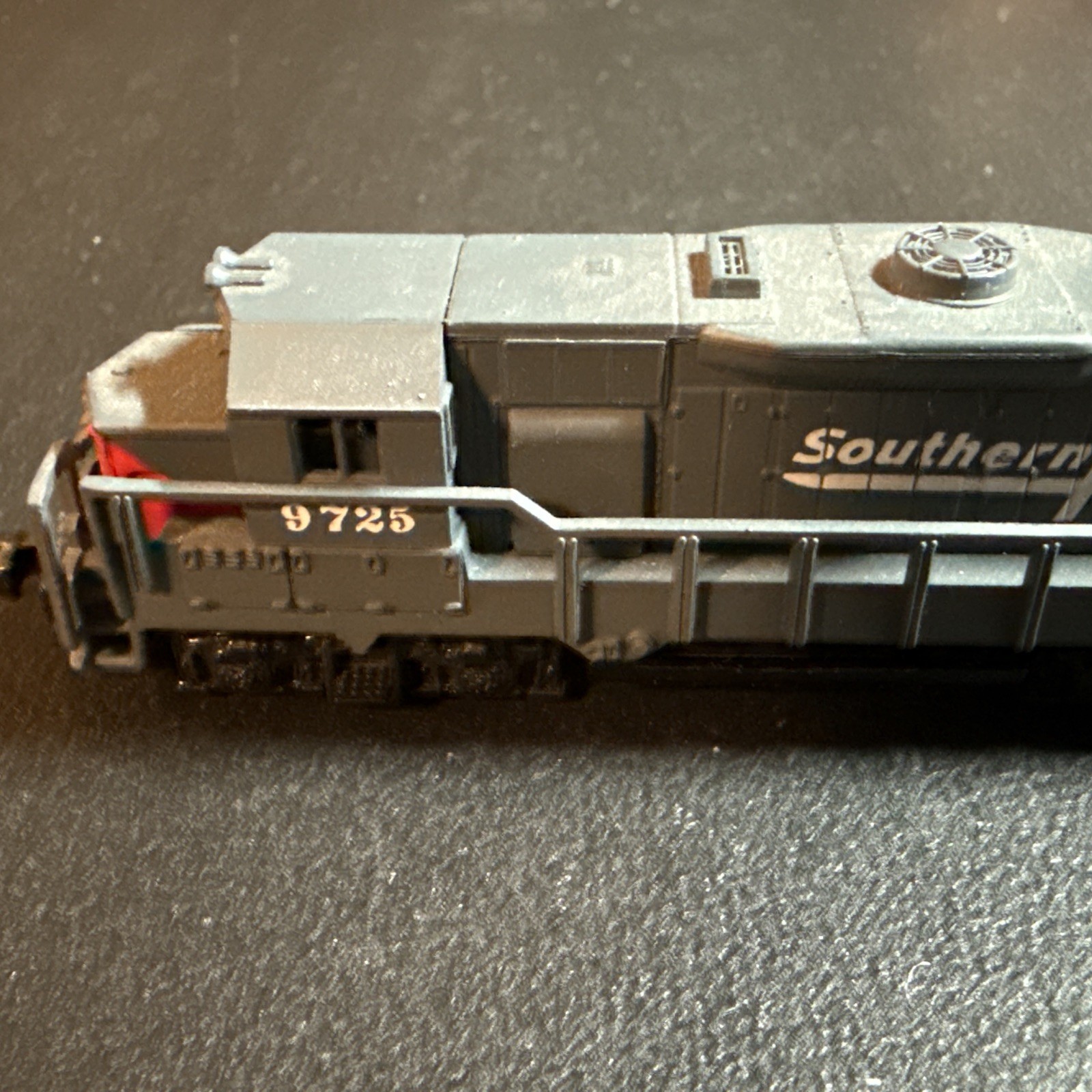 Southern Pacific Locomotive #9725 N Scale Toy by High Speed Metal Products NIB