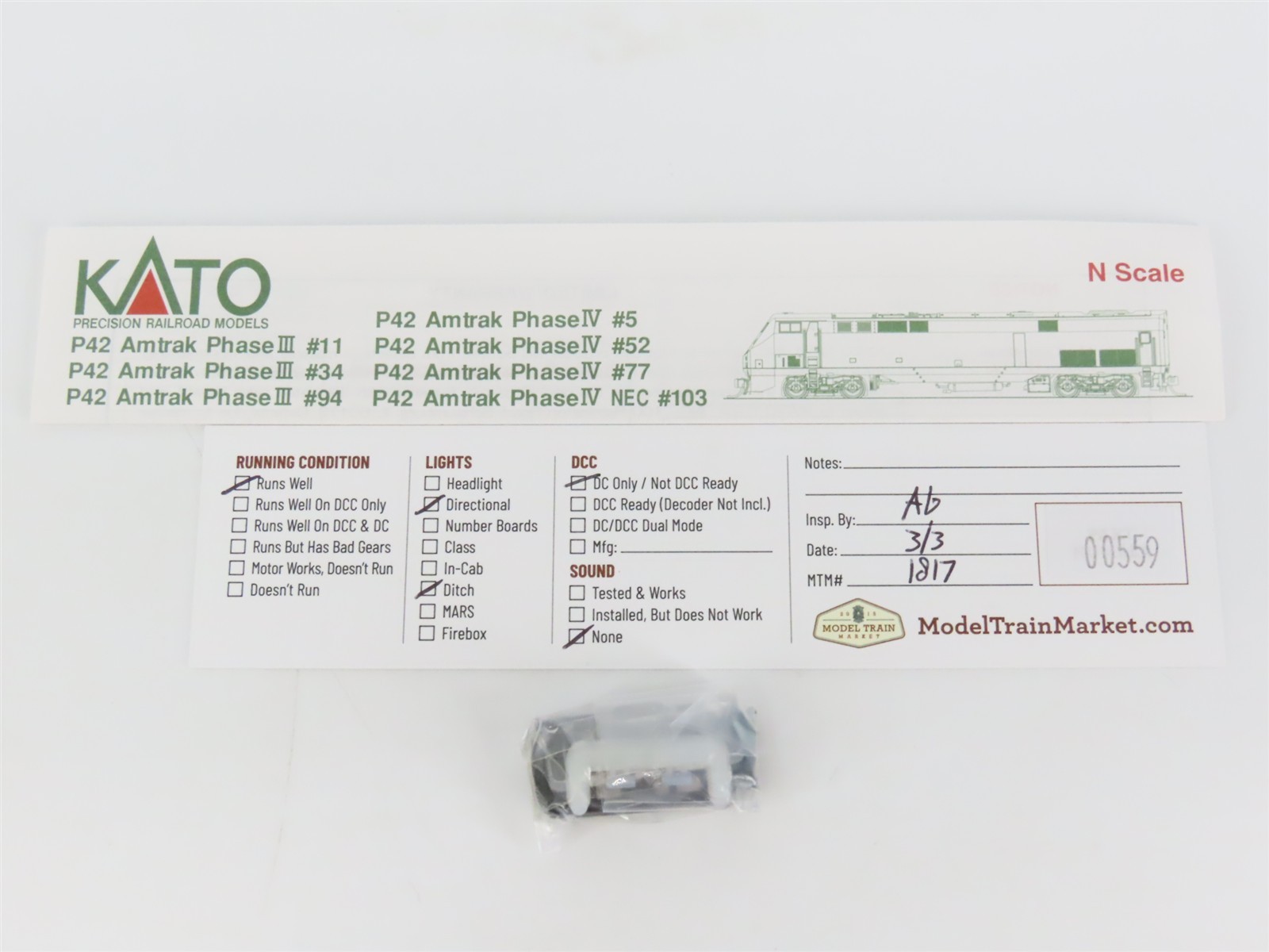 N Scale Kato 176-6001 Amtrak Phase II P42DC Diesel Locomotive #11