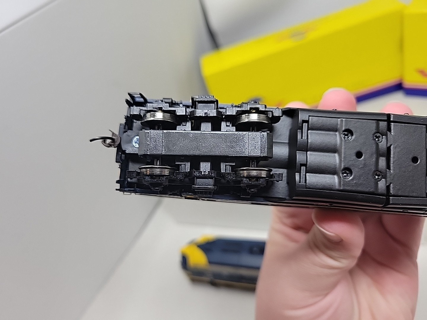 HO Scale Athearn Genesis 0G2502A ATSF Santa Fe F3 A/B Diesel Locomotive Set