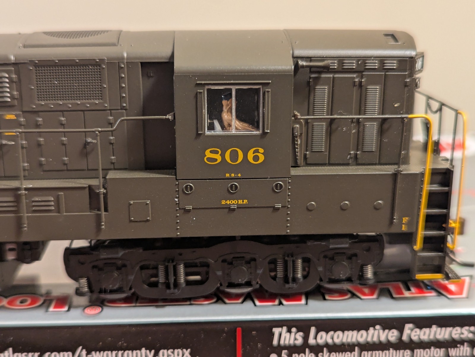 Atlas Master Silver Series HO Scale FM Trainmaster Reading #806 DCC Ready