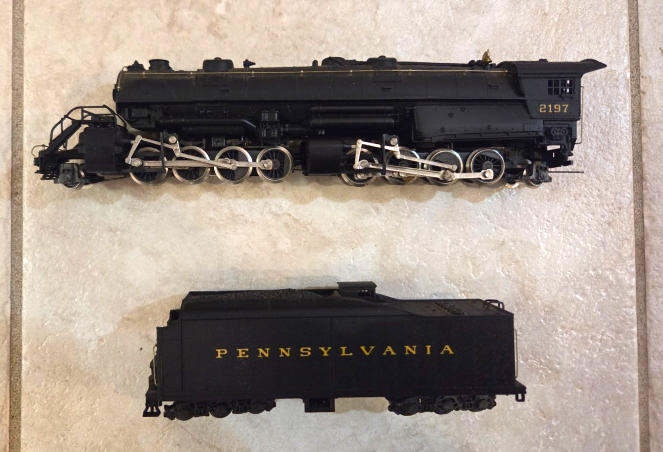 AHM/Rivarossi Y6B Mallet Steam Locomotive/Tender Pennsylvania 2197