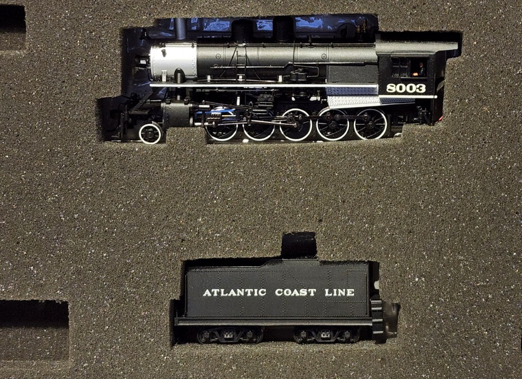 Bachmann Spectrum HO 2-10-0 Russian Decapod Atlantic Coast Line #8003 DCC READY