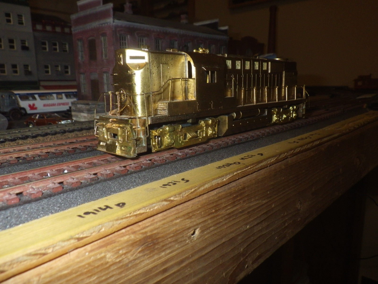 alco brass train DL 701