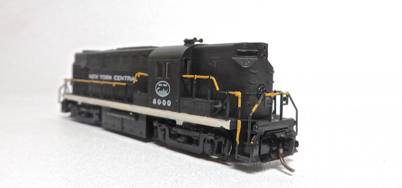 N Gauge Atlas 4263 New York Central RS-11 Powered Diesel Cab 8000 Boxed & Tested