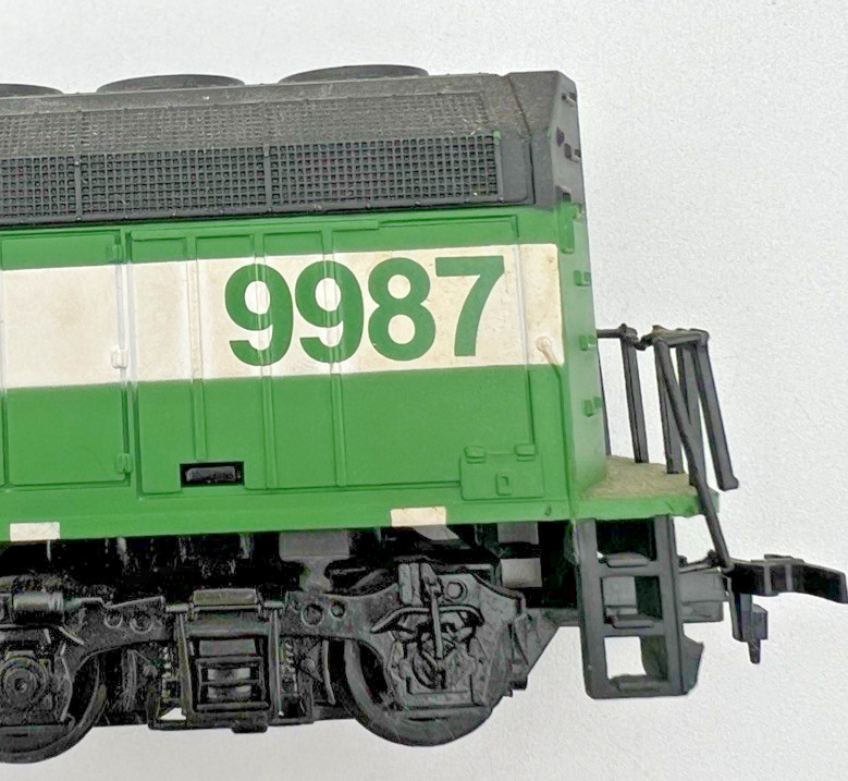 6 LOCOMOTIVES C.B. & Q 5601, BN 9987, MILWAUKEE RD, DURANGO 5628 + EXTRAS
