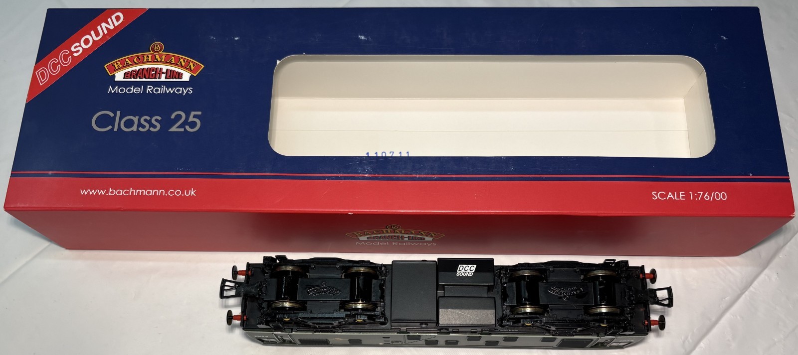 Bachman Branch Line 32-330DS British Rail Class 25/1 D5183 British Railways OO