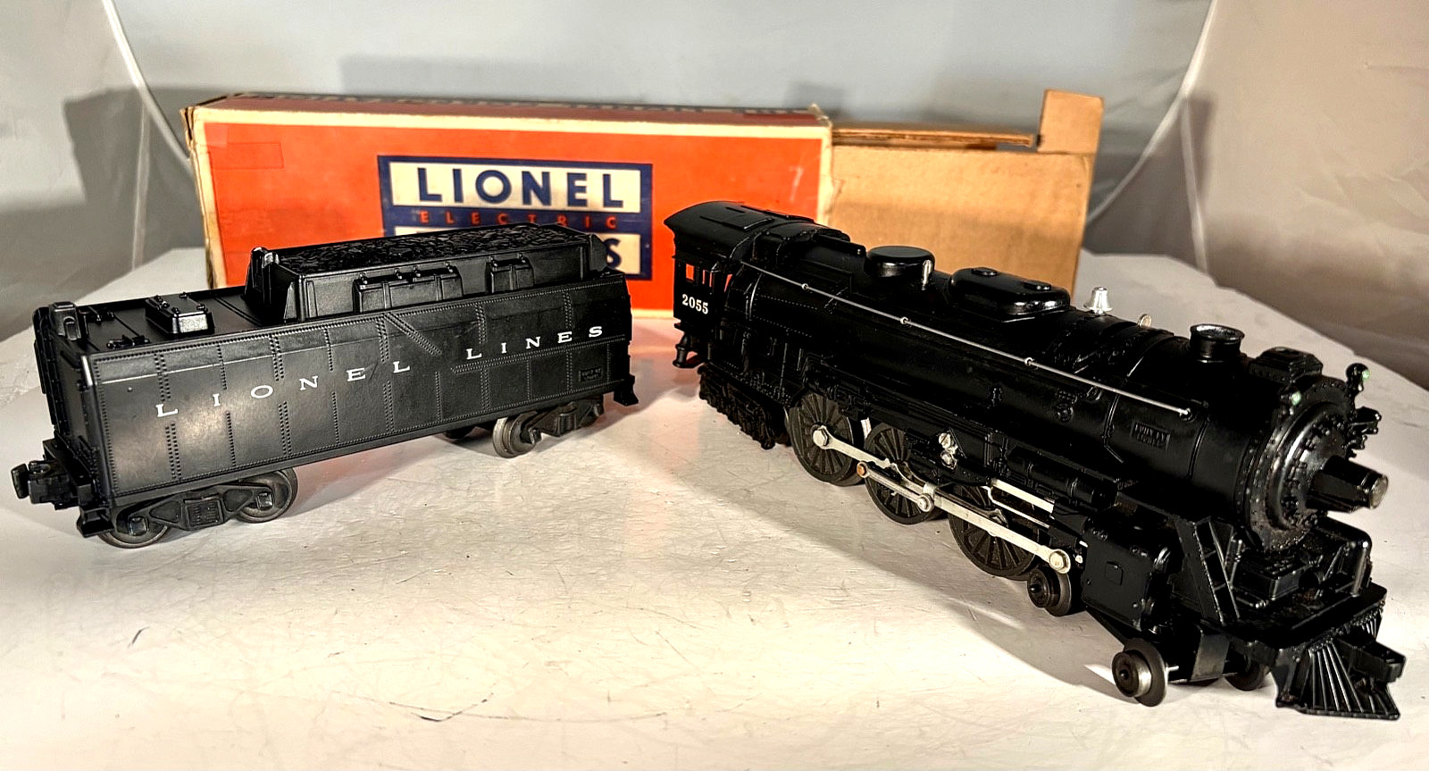 Lionel #2055 4-6-4 Loco w/ #6026W Whistle Tender, Ex+, 1 OB & Insert, 1953-55