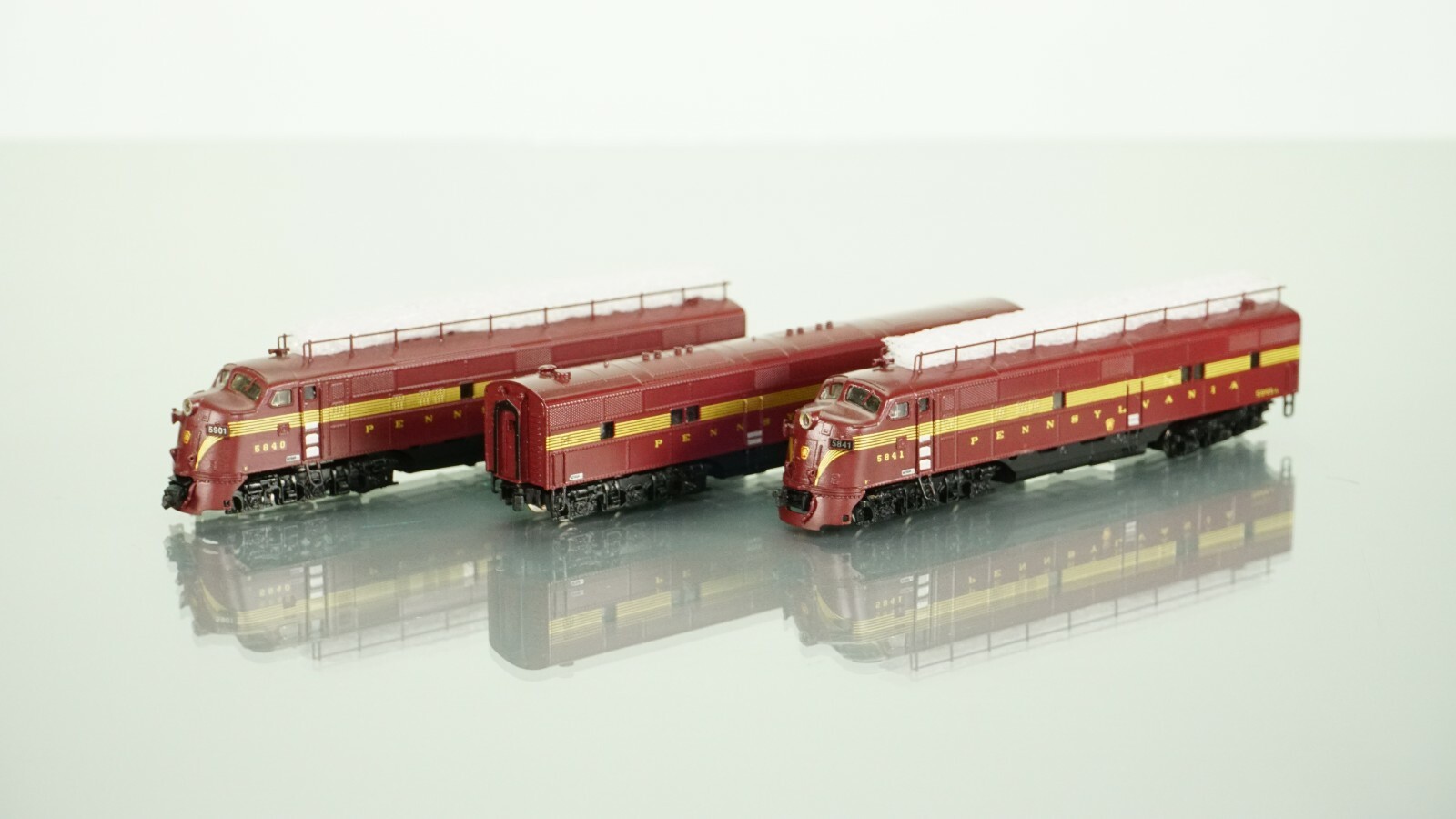 AZL AJIN Precision Brass E7A-E7B-E7A set Pennsylvania PRR Z scale