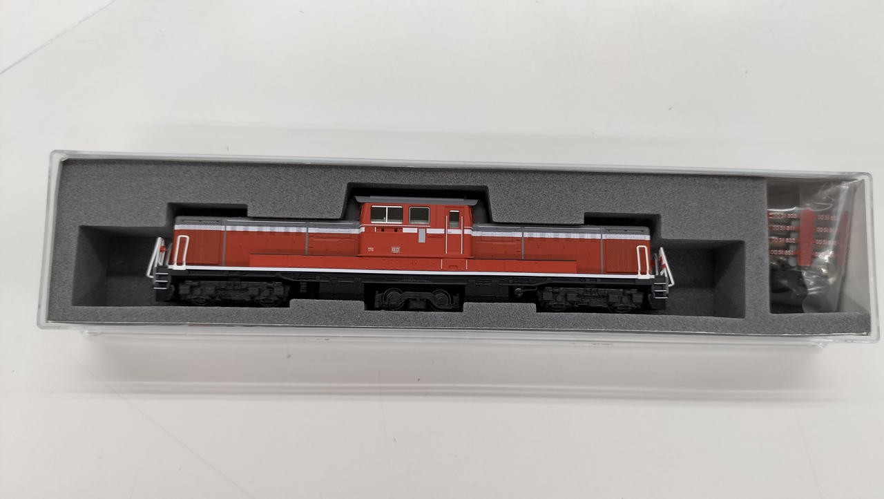 Kato DD51 800 Diesel Locomotive