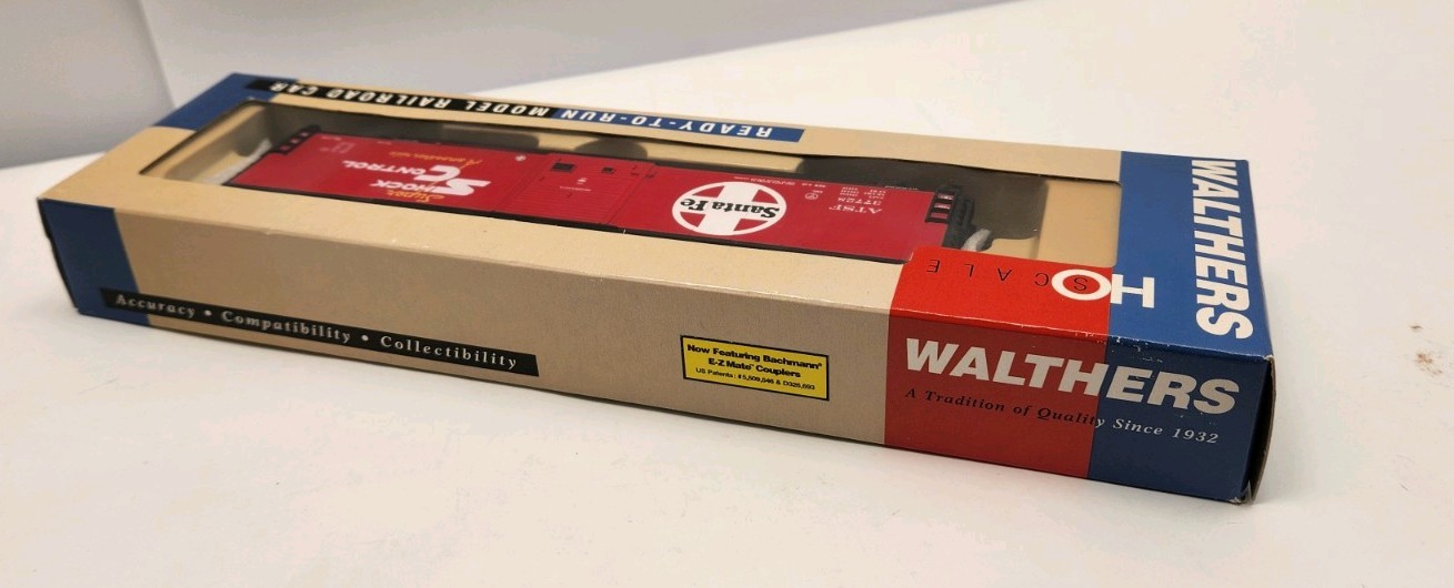 Walthers HO 932-3551 Pullman Standard 60′ Auto Box Car Santa Fe #37728 C60