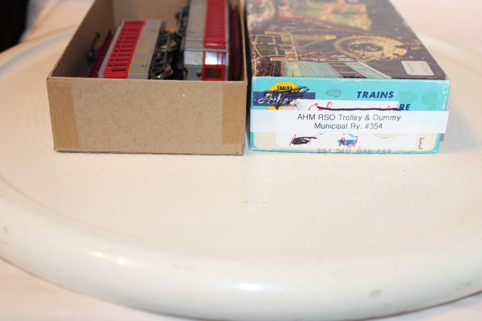 HO Scale AHM RSO, Trolley & Dummy Municipal RY. #354 Gray & Red