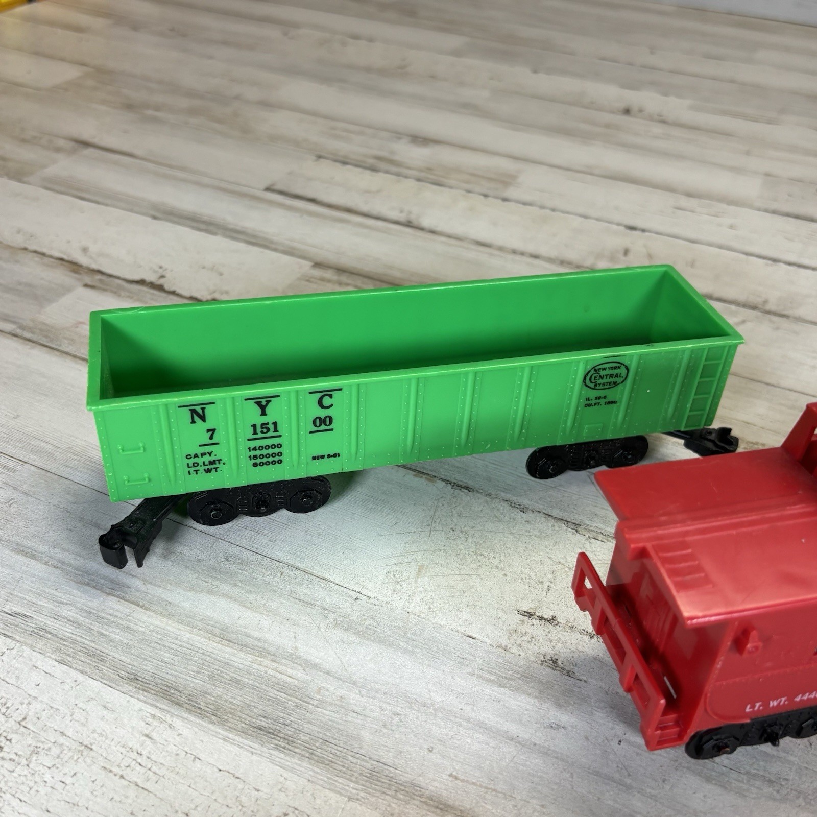 Marx Lehigh Valley Battery Operated Train Set NYC Gondola Caboose Transformer 80