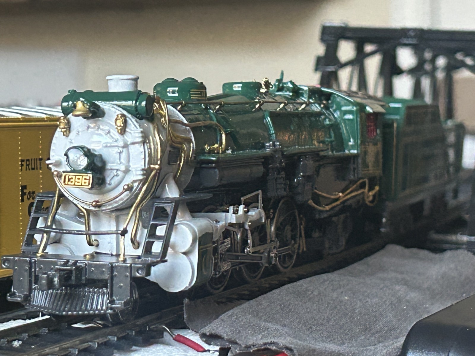 HO Southern Crescent Limited #1396 Steam Locomotive & Case Franklin Mint NIB