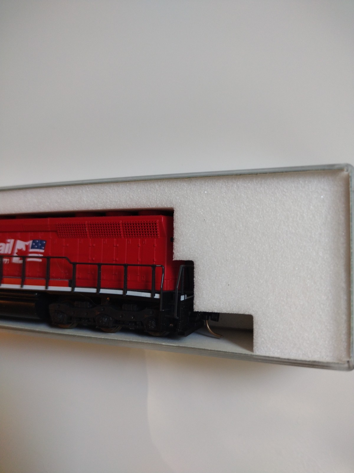 KATO Canadian Pacific Locomotive N Scale CP #5494 176-3109 EMD SD45 NOS