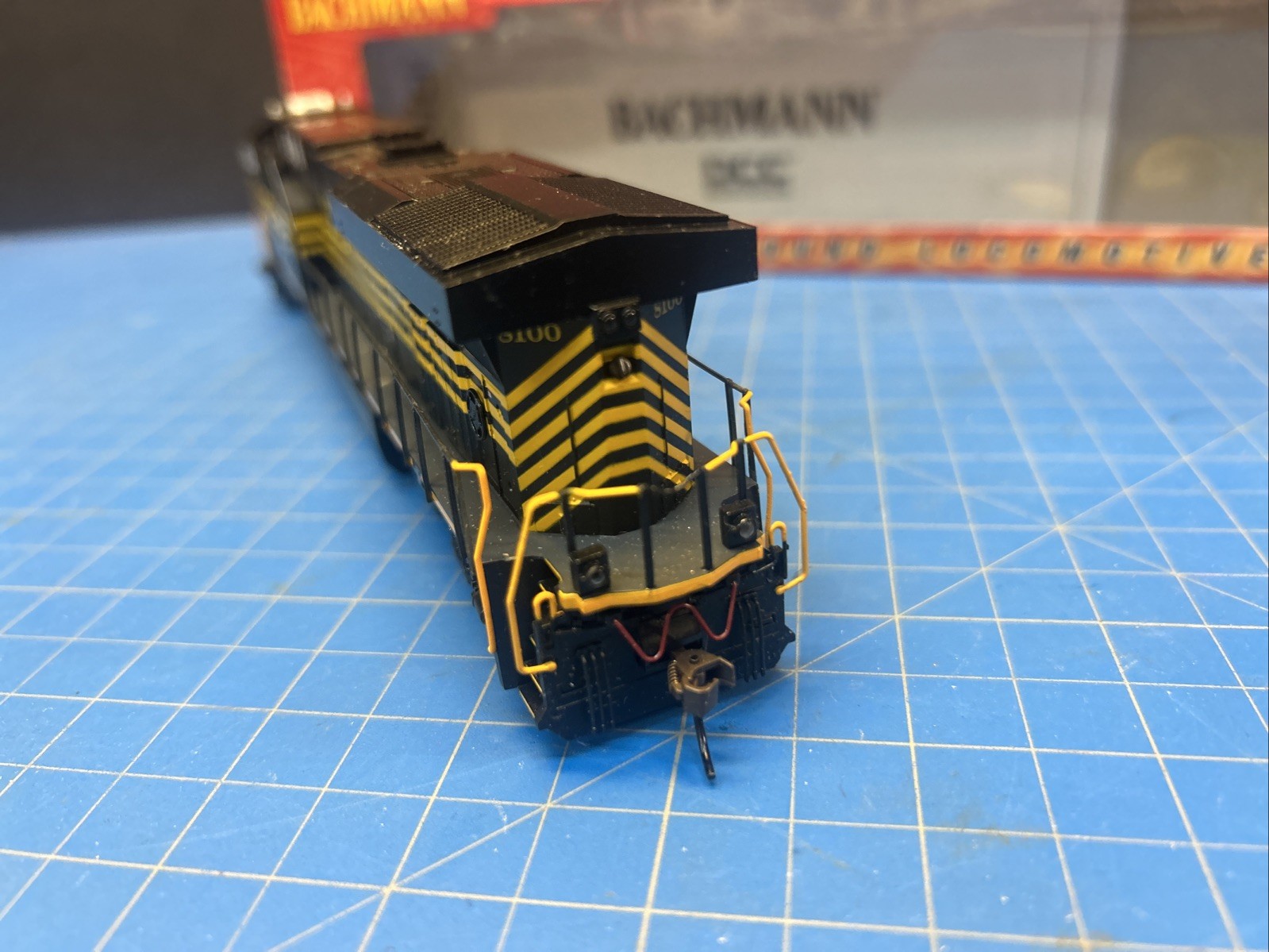 HO Bachmann Norfolk Southern Nickel Plate Road ES44AC #8100 Sound Value Works
