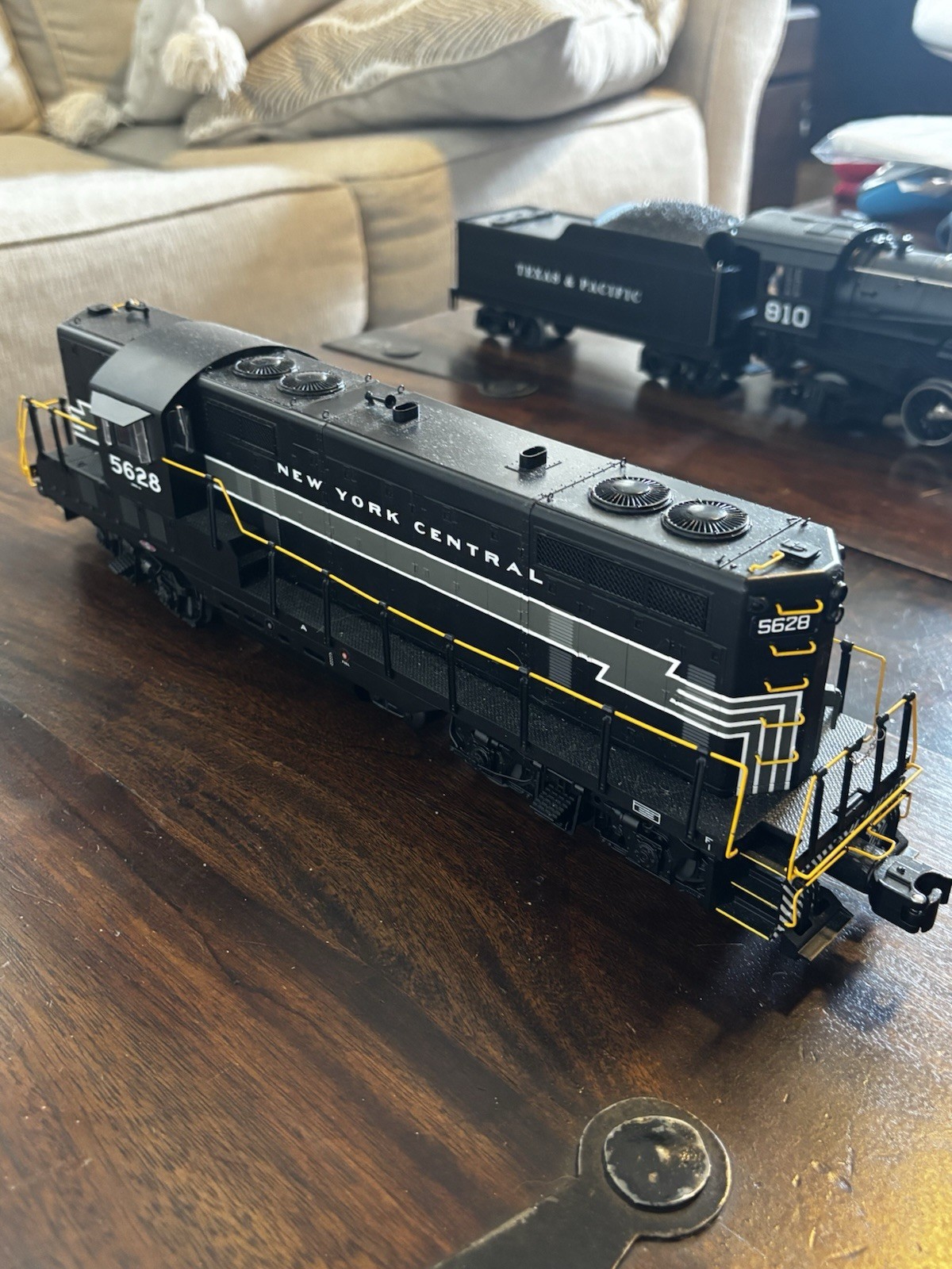 TRAIN LOT! Includes LEGACY NYC GP-7 diesel, TMCC Texas Pacific Mikado Jr & MORE