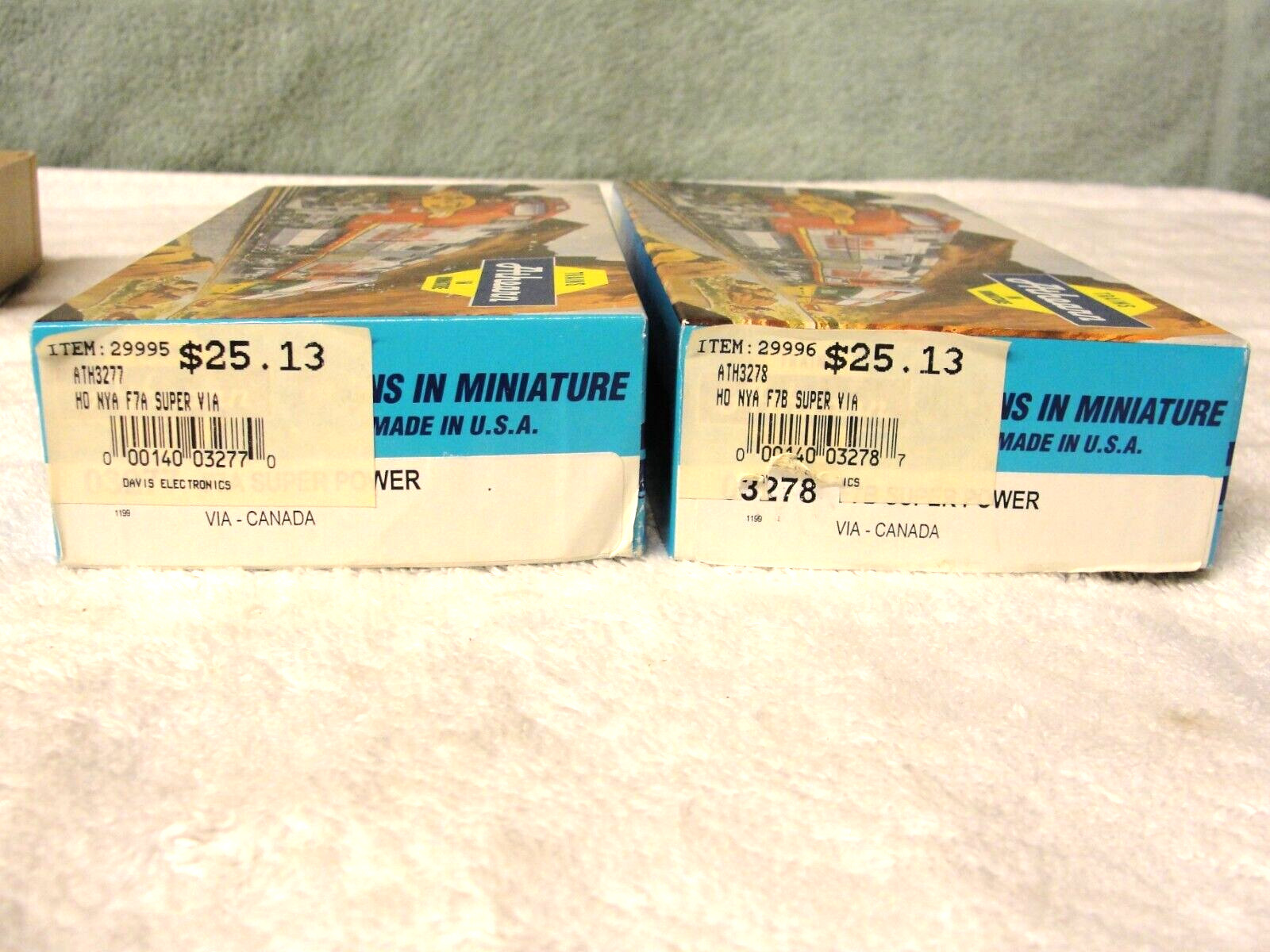 F7A & F7B VIA-Canada Locomotive Set – Both Powered & Converted to DCC,Athearn,HO
