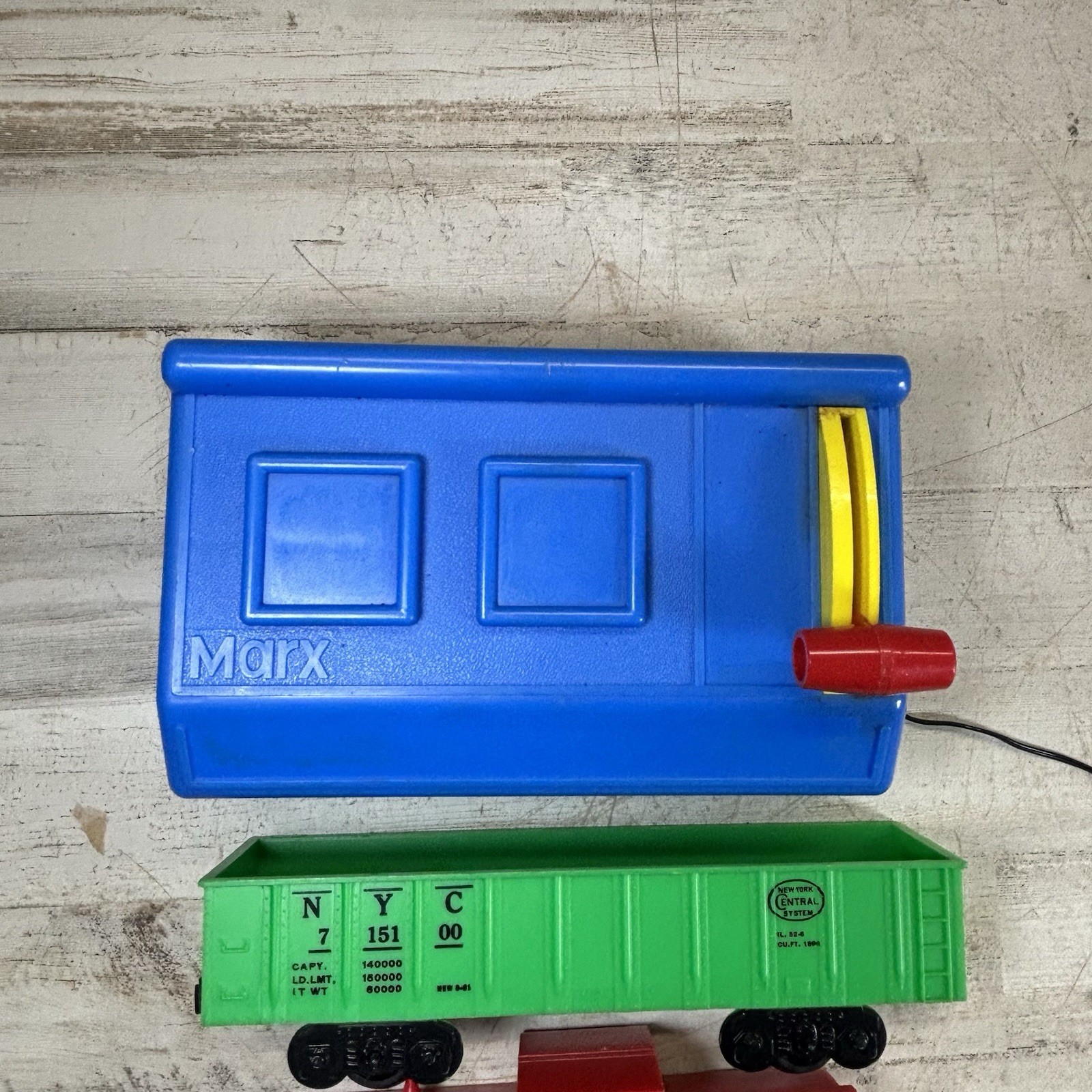 Marx Lehigh Valley Battery Operated Train Set NYC Gondola Caboose Transformer 80