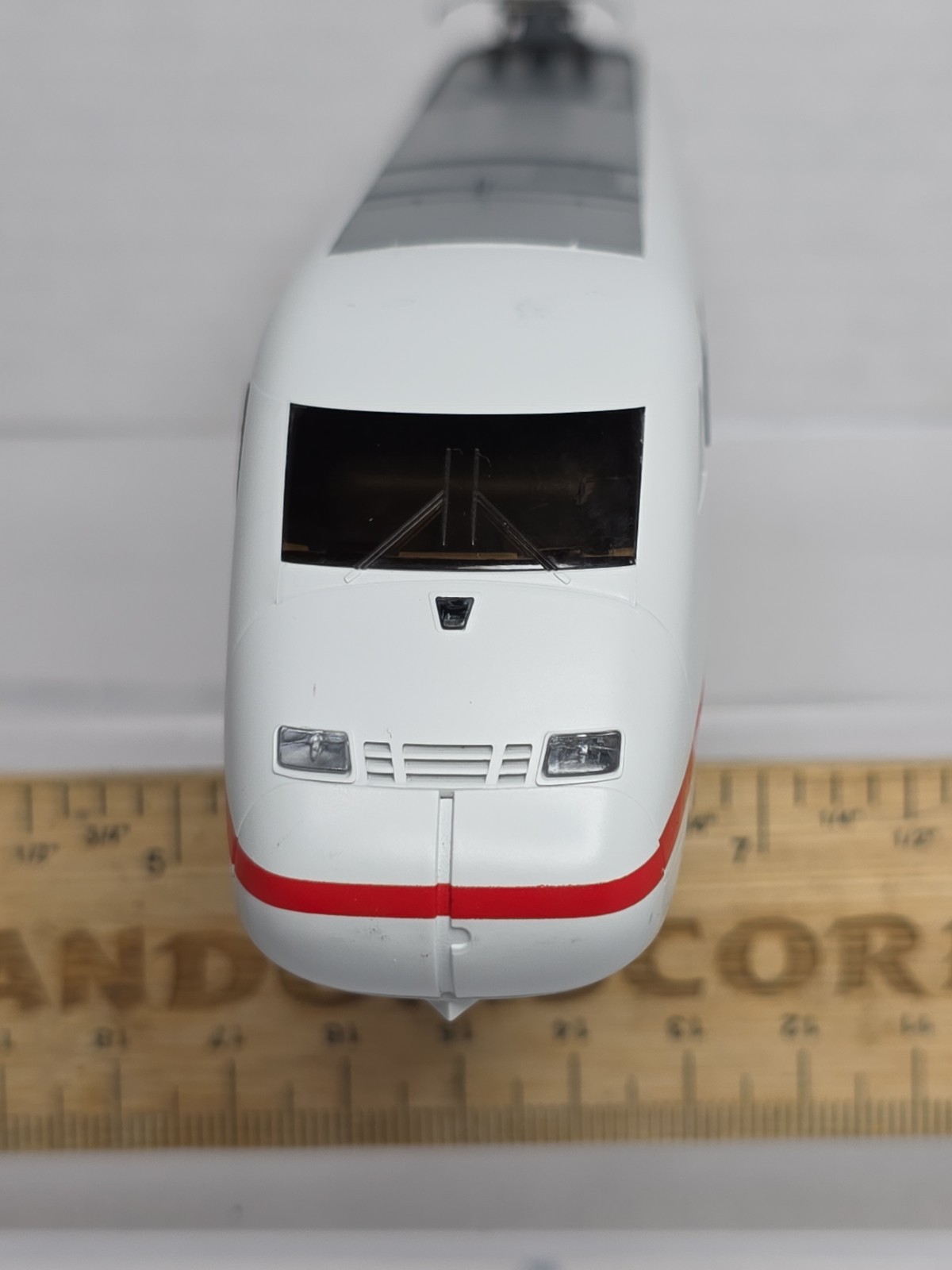 Roco HO Scale Powered 401012-0 DB ICE High Speed Bullet Train Runs Well (A)