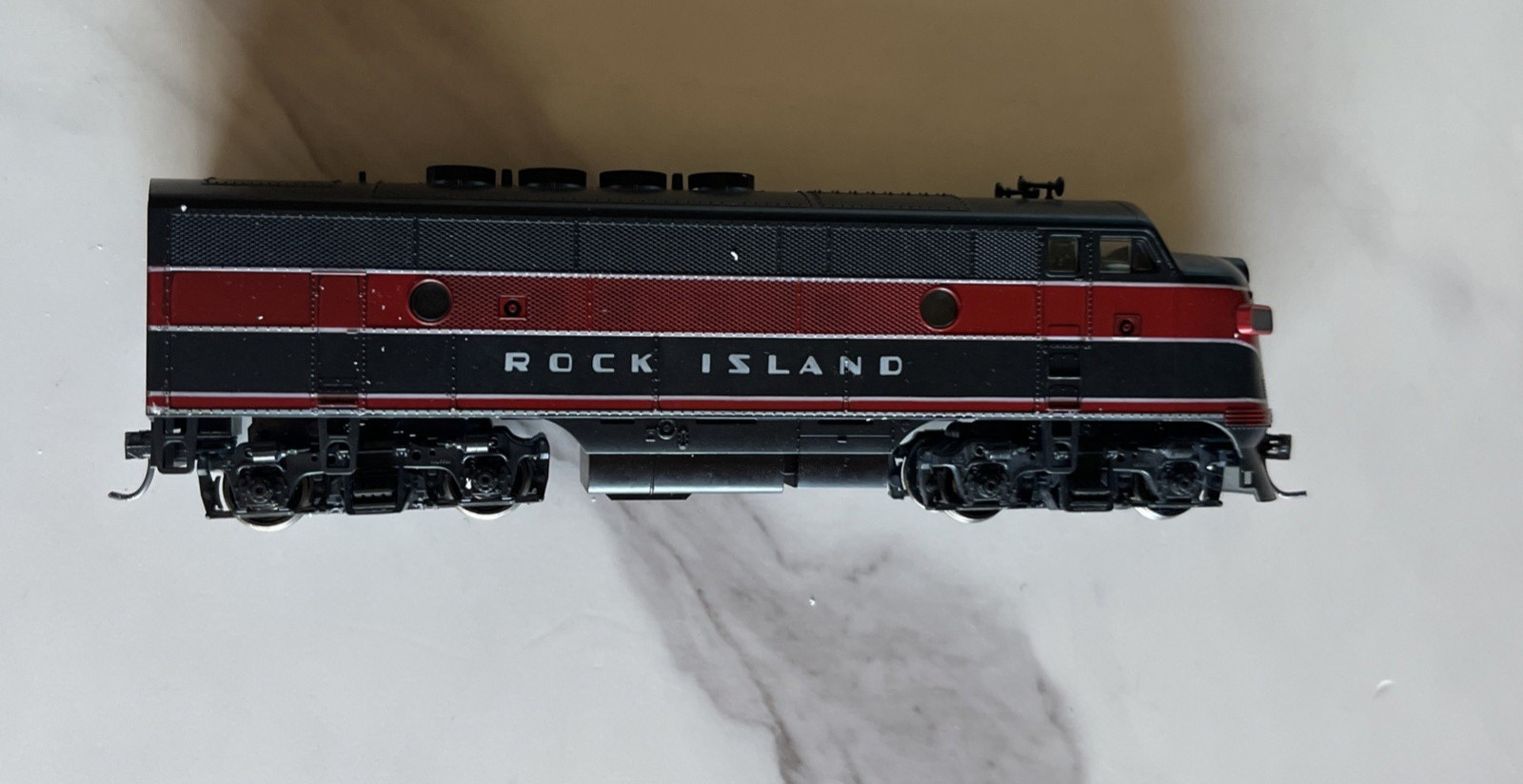 HO Stewart Hobbies F3A Phase II Rock Island #8530 Powered Diesel Locomotive