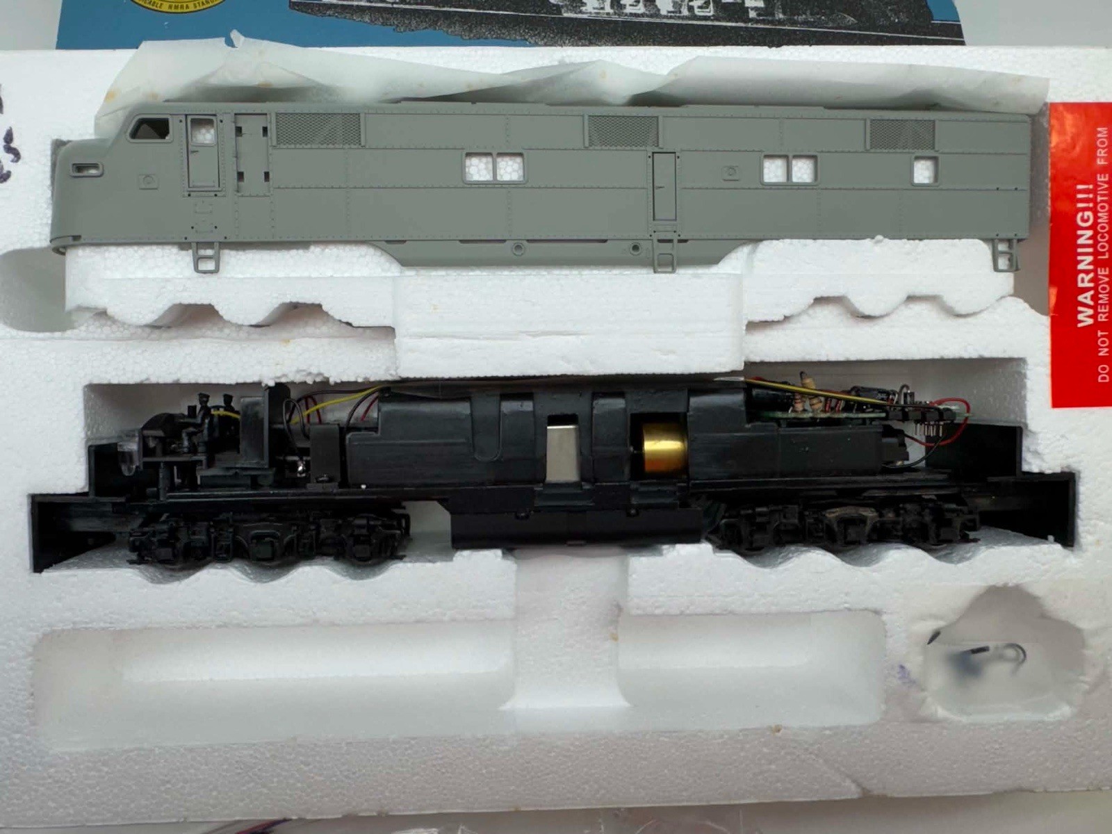 Proto 2000 HO Scale Undecorated A-Unit EMD E7 Diesel Locomotive #21072 DCC Ready
