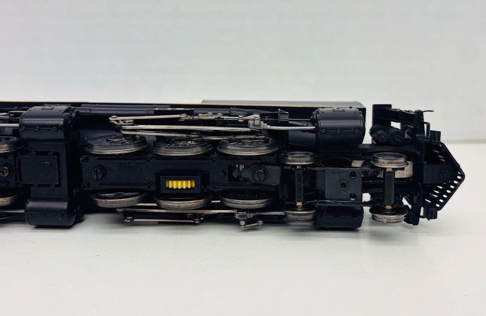 Rivarossi HO Union Pacific 4-6-6-4 Challenger Steam Locomotive 1592 Runs