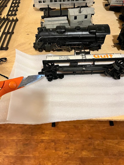 Lionel Train Set, Engine 2026, 027 Good condition