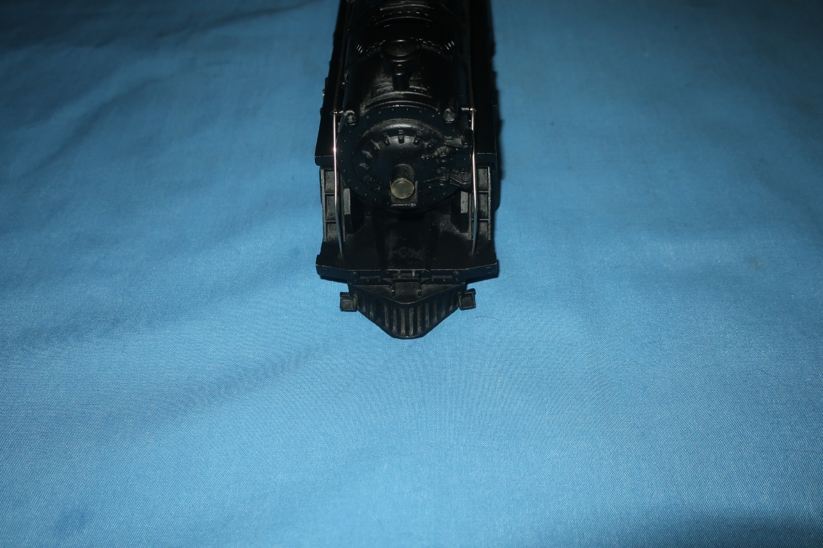 Lionel Pre-war O Gauge #1666 Steam Locomotive Boiler Shell w/Cowcatcher. Clean