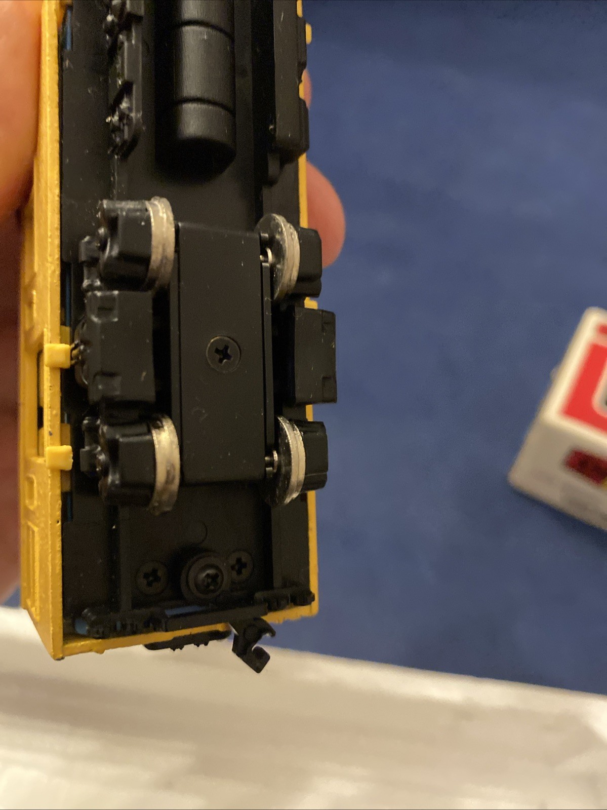 HO scale ELECTRIC LINER Yellow – Yonezawa Toys Diapet R-20 – In Box