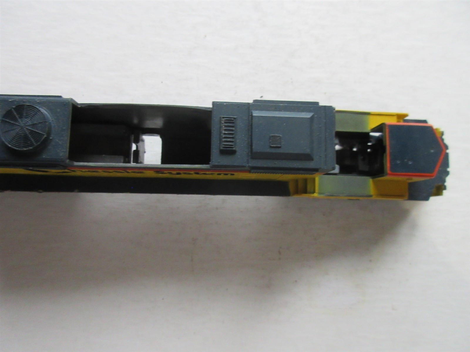GSB HO Scale Chessie System locomotive engine