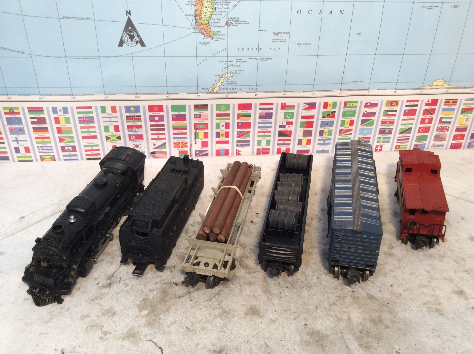 Lionel 1555WS Postwar – Set 2018 Steam Engine Freight Cars O Gauge / 027