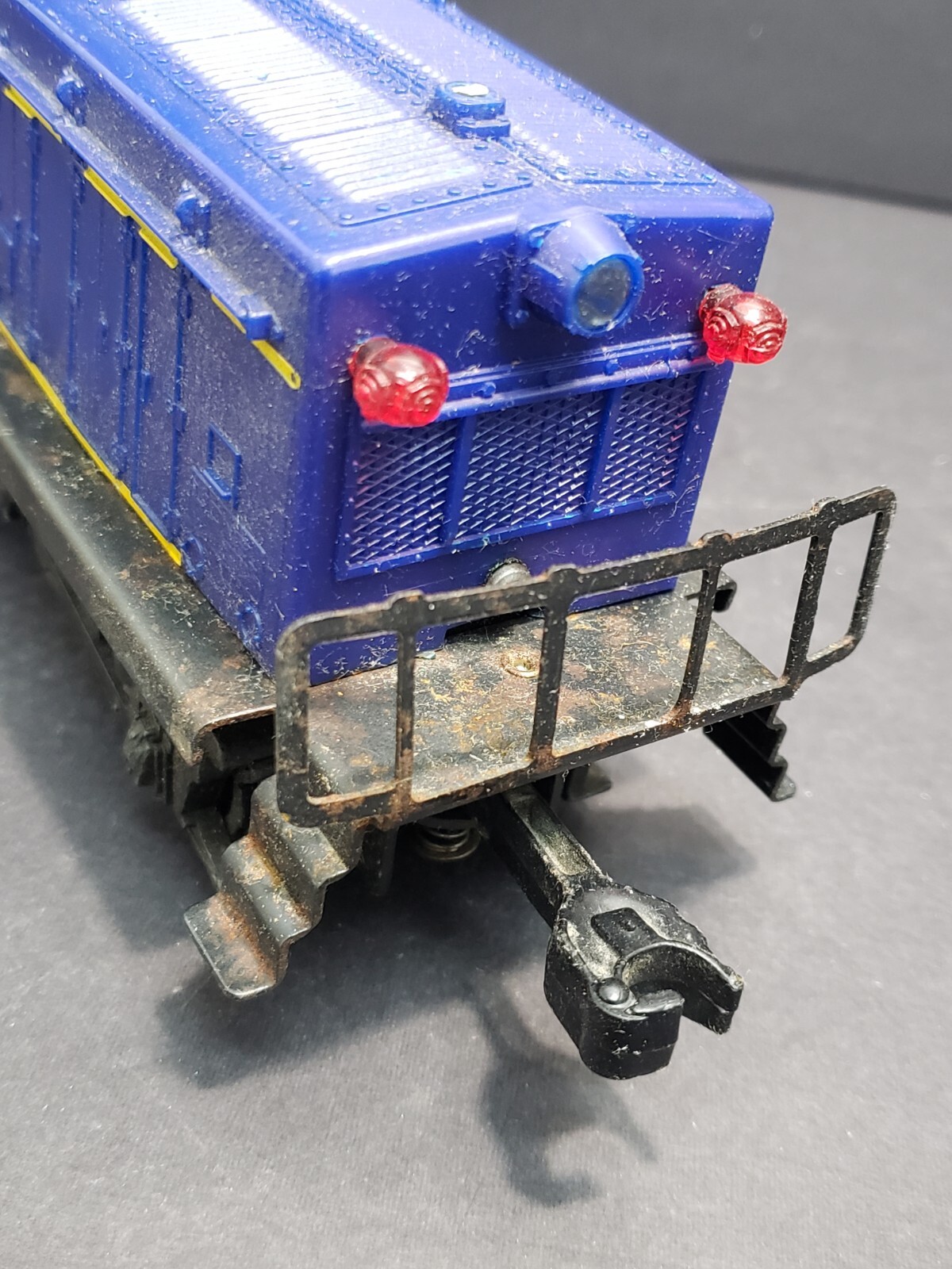 Lionel O Scale Santa Fe ATSF 8010 Switcher Royal Blue Purple Very Good L201