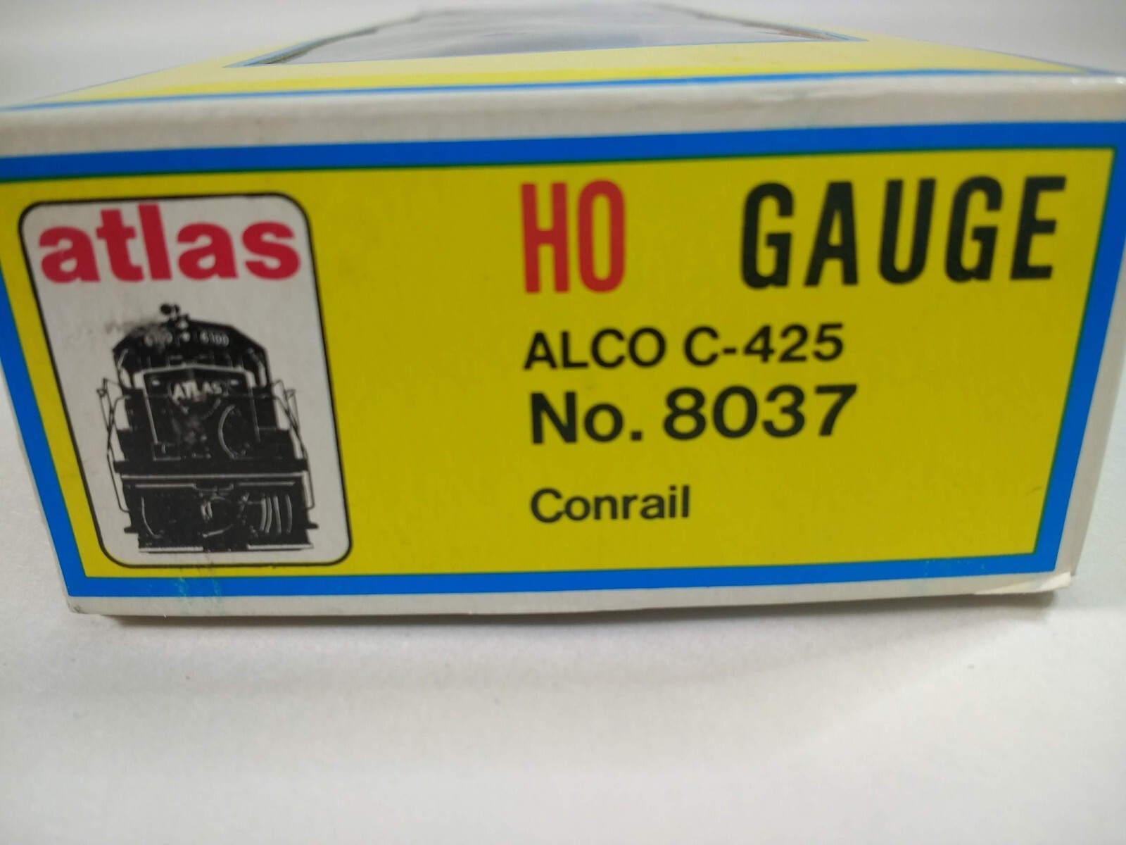Kato / Atlas 8037 ALCO C-425 Conrail #2421 HO Scale DC – Kadee Knuckle Couplers