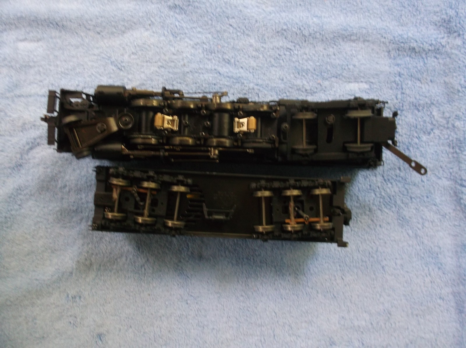 K-LINE K3670-1407 BOSTON & ALBANY 1407 2-8-4 “0-31” STEAM LOCOMOTIVE & TENDER