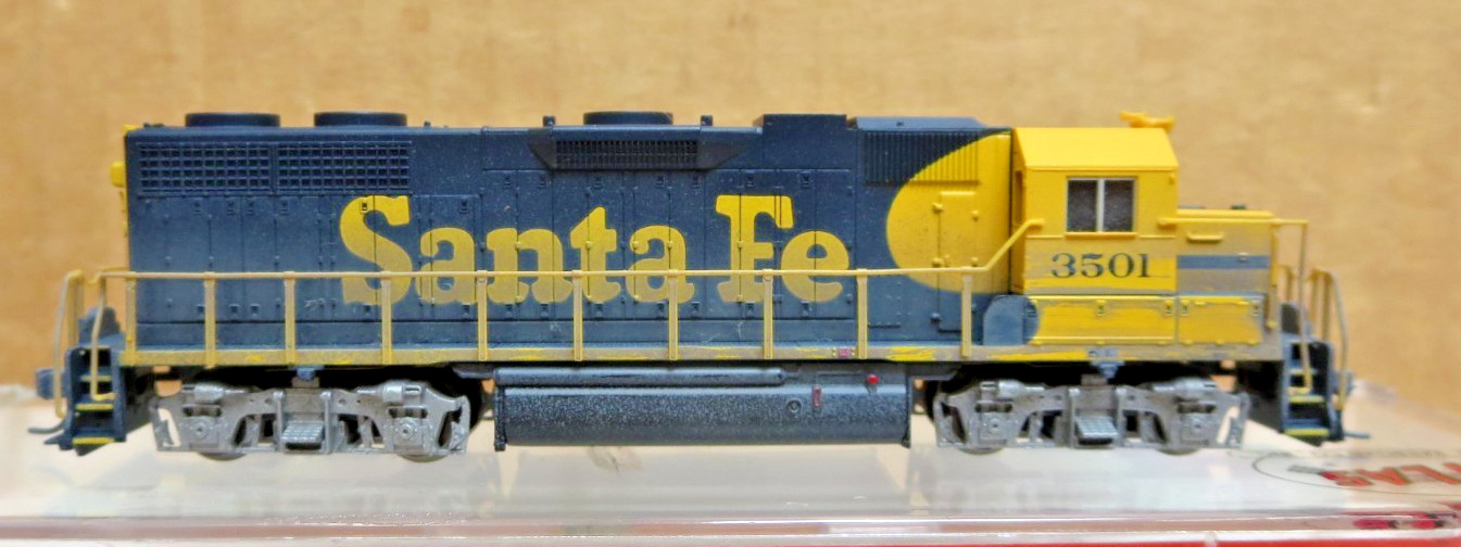 Atlas 49872 GP-38 Santa Fe 3501 Factory DCC Equipped N Scale