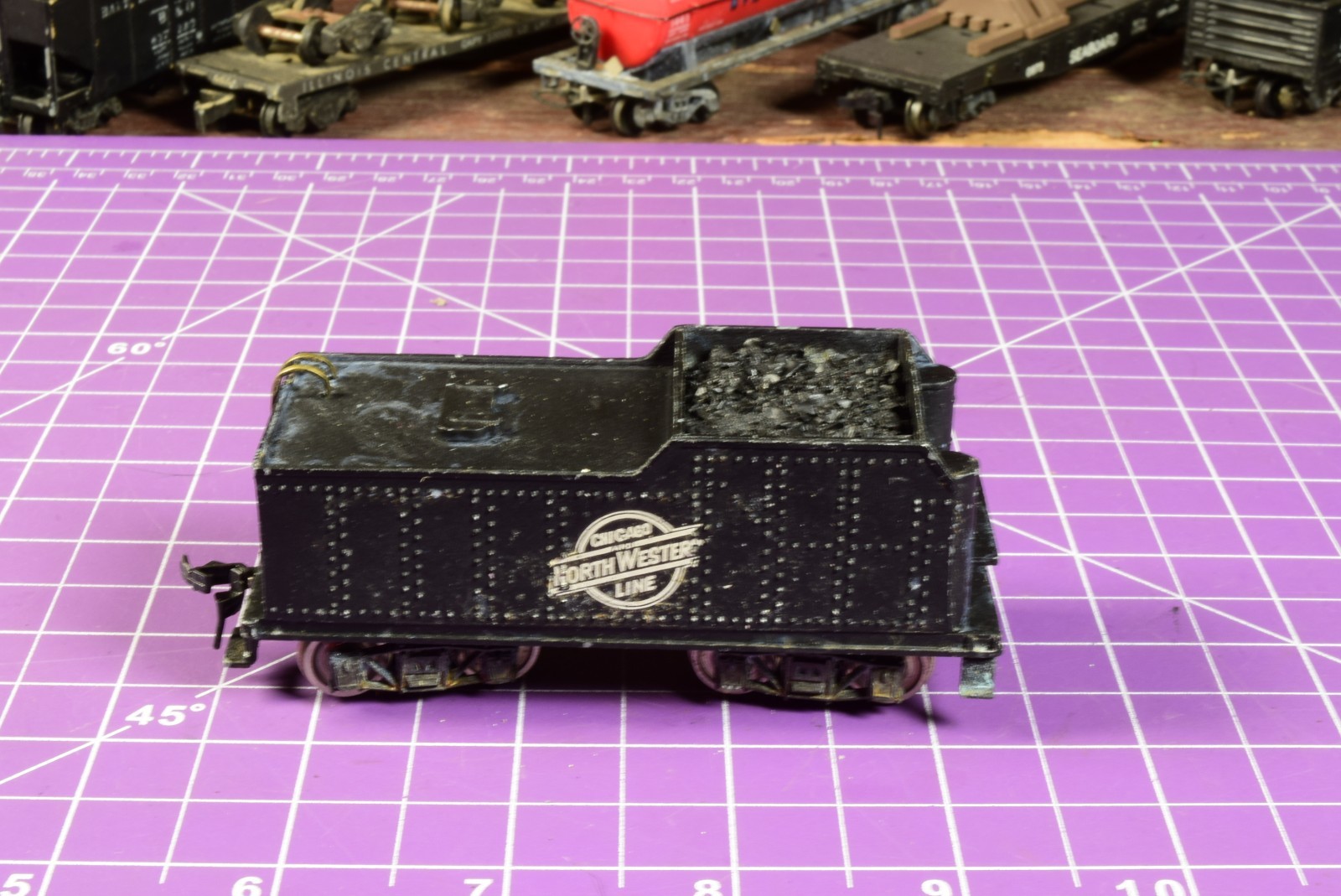 TrkRdy 6.2 oz die cast square tender, Chicago Northwest Line. brass ladder=fancy