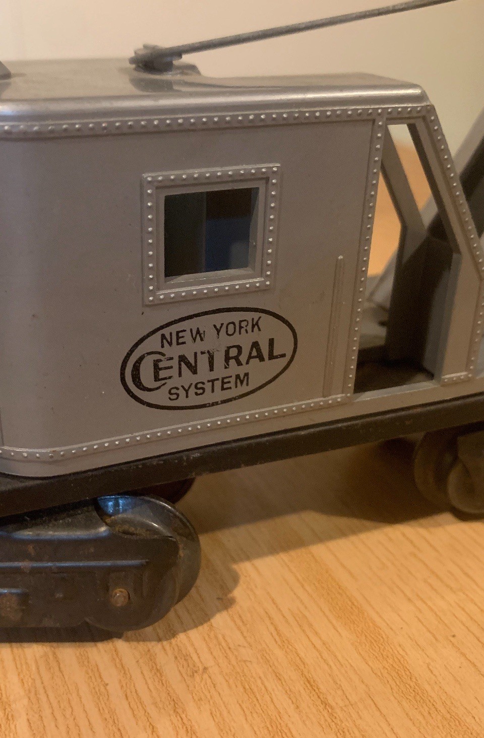 Pre 1942 Rare Marx Electric Locomotive Train Engine #897 and MarxCrane 2Car Lot