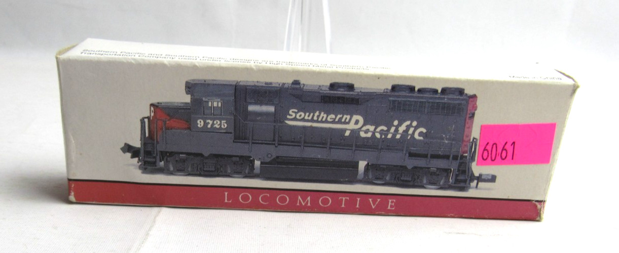 High Speed Metal N Scale Southern Pacific Dummy Locomotive #9725 NOS