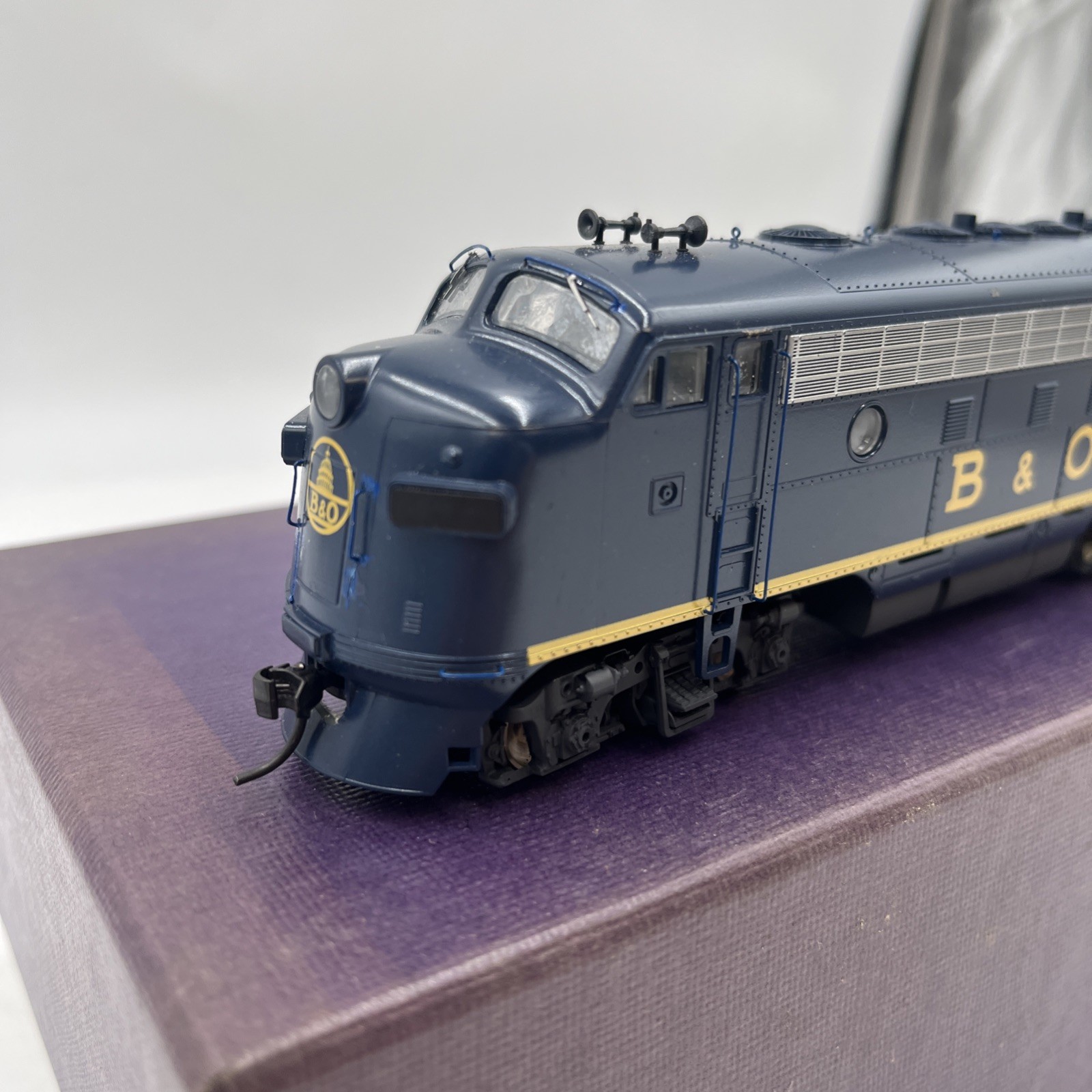 HO Scale F7A Ph 1 Early B&O #5614 – HO-Scale A&B Unit tested and works