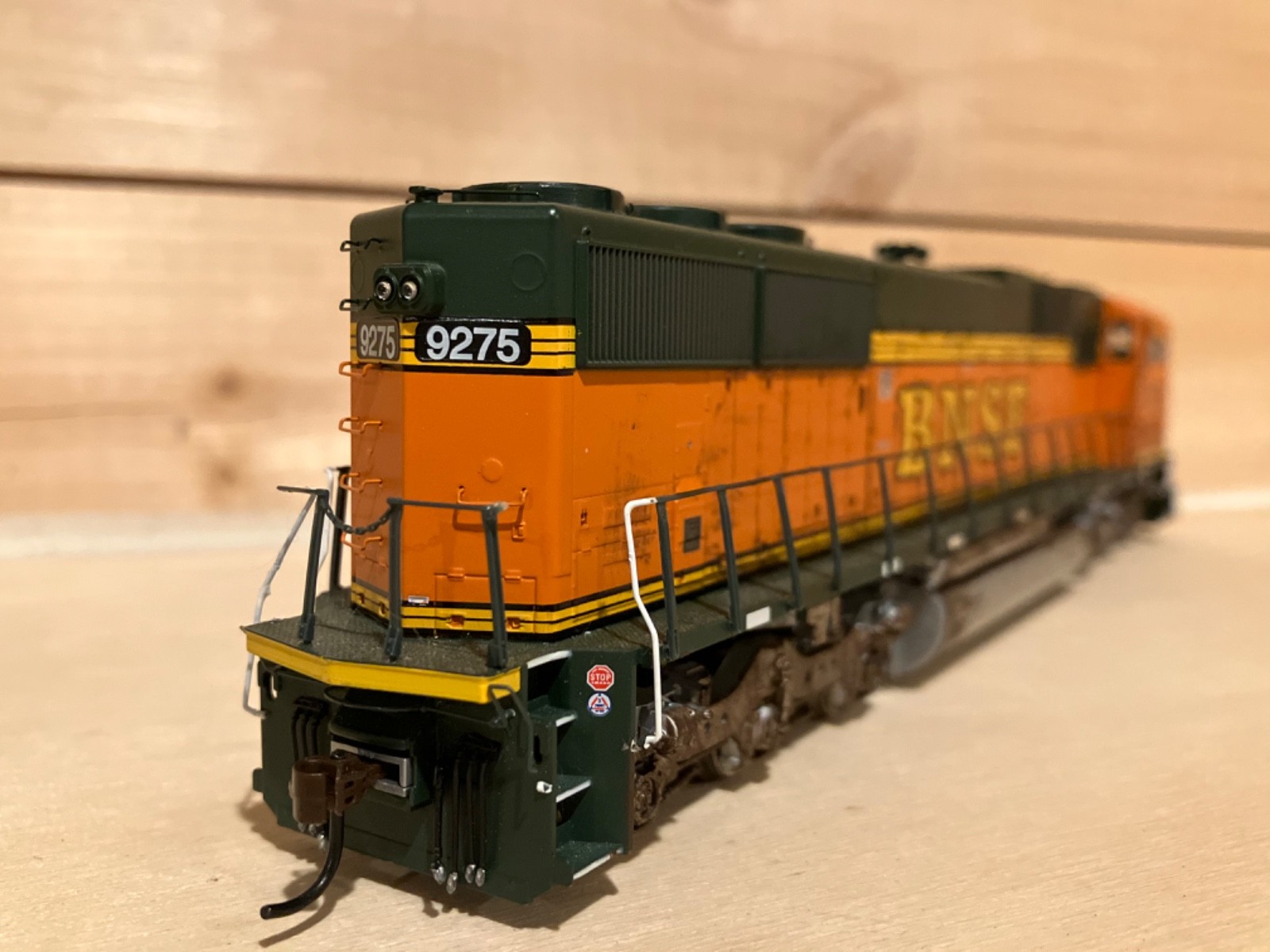 HO Scale DCC READY Athearn BNSF SD60M (Weathered) Locomotive
