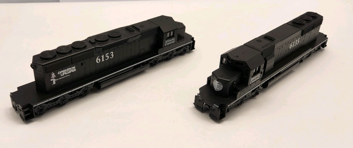 ATHEARN SE HO 2218 SD40-2 POWERED/DUMMY ILLINOIS CENTRAL #6135 MINT C56